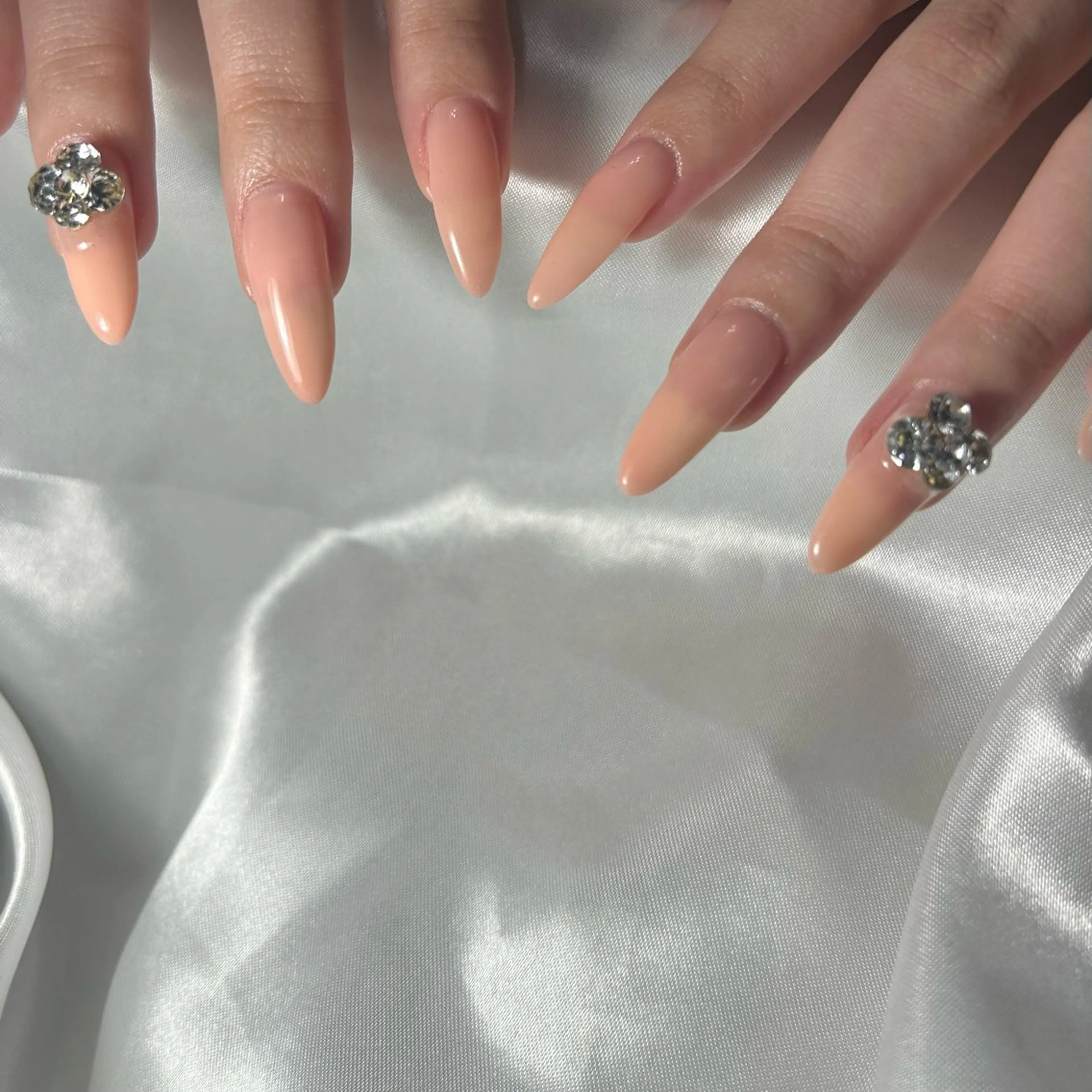 ネイル ハンドネイル フットネイル nailroom‪ sb‪‪𓈒𓂂𓏸のネイルデザイン