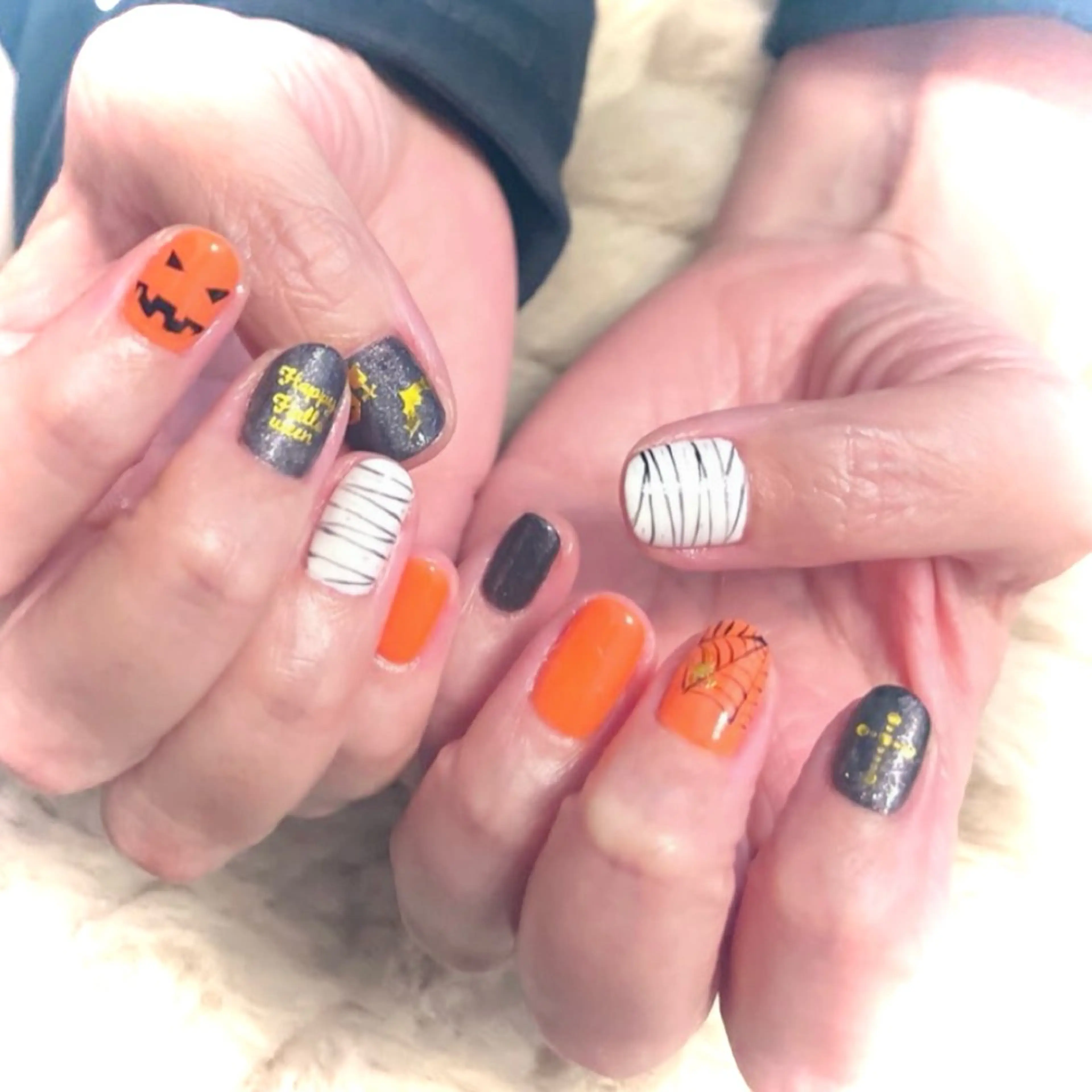 ネイル ハロウィン 💛KAREN‪ 🪄新宿✨nailのネイルデザイン