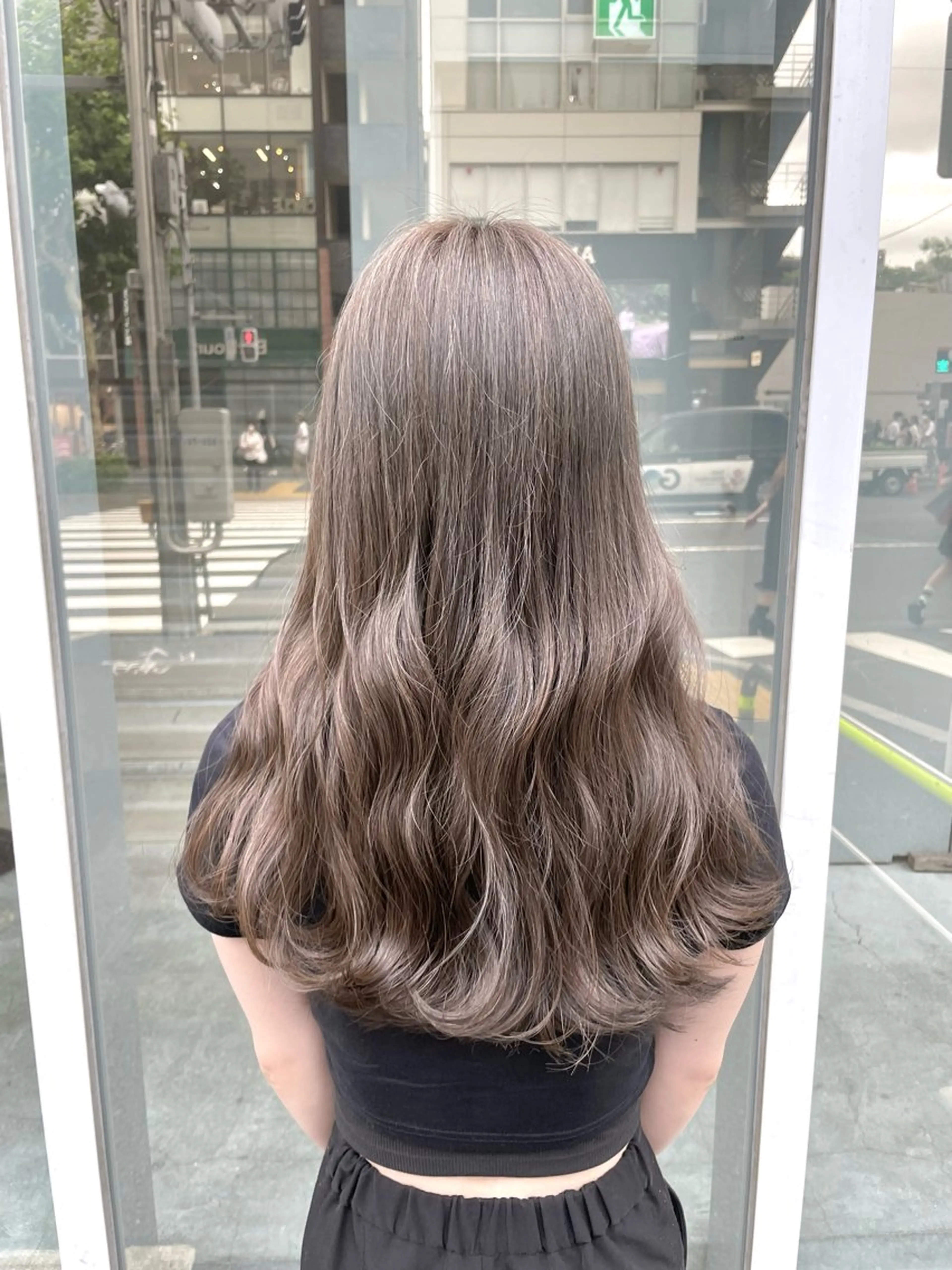 ロング 💍大人デザイン /ハイトーン♡リクトのヘアスタイル