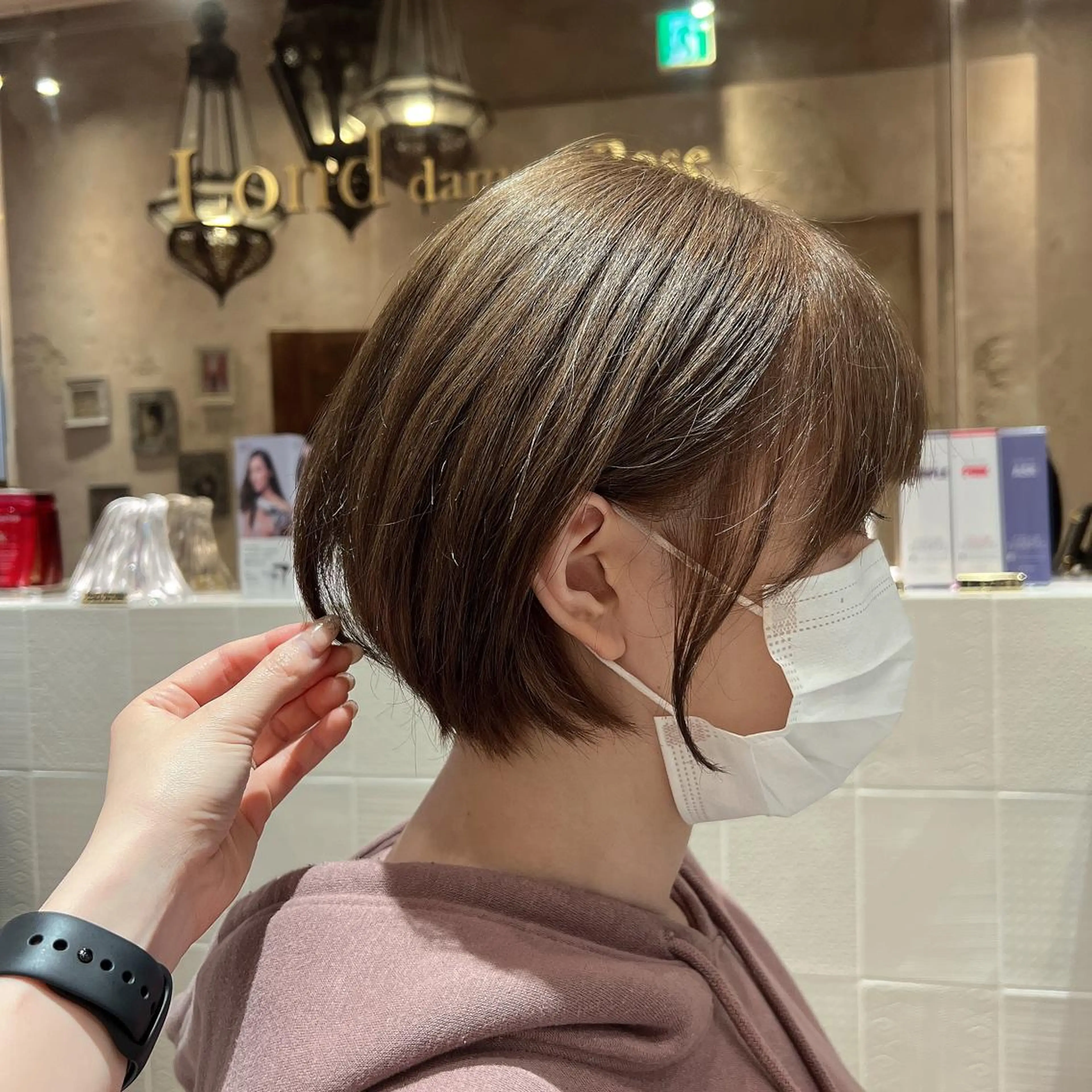 ミディアム ショートボブ ボブ カット ヘアカラー 代表山口ひな 髪質改善のプロのヘアスタイル