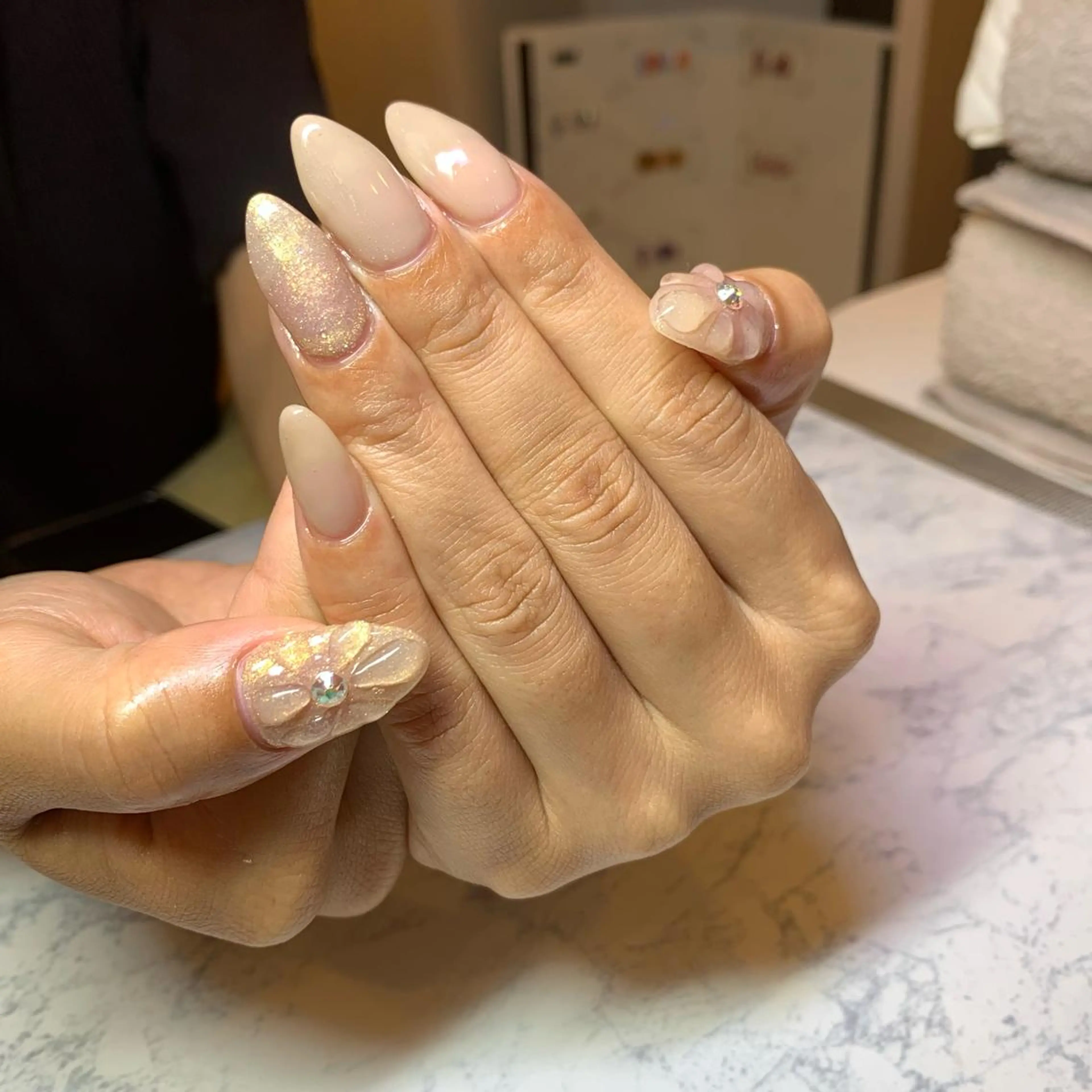 ネイル ハンドネイル malibu hair resort大泉店所属・kalon💅 SEIRAのネイルデザイン