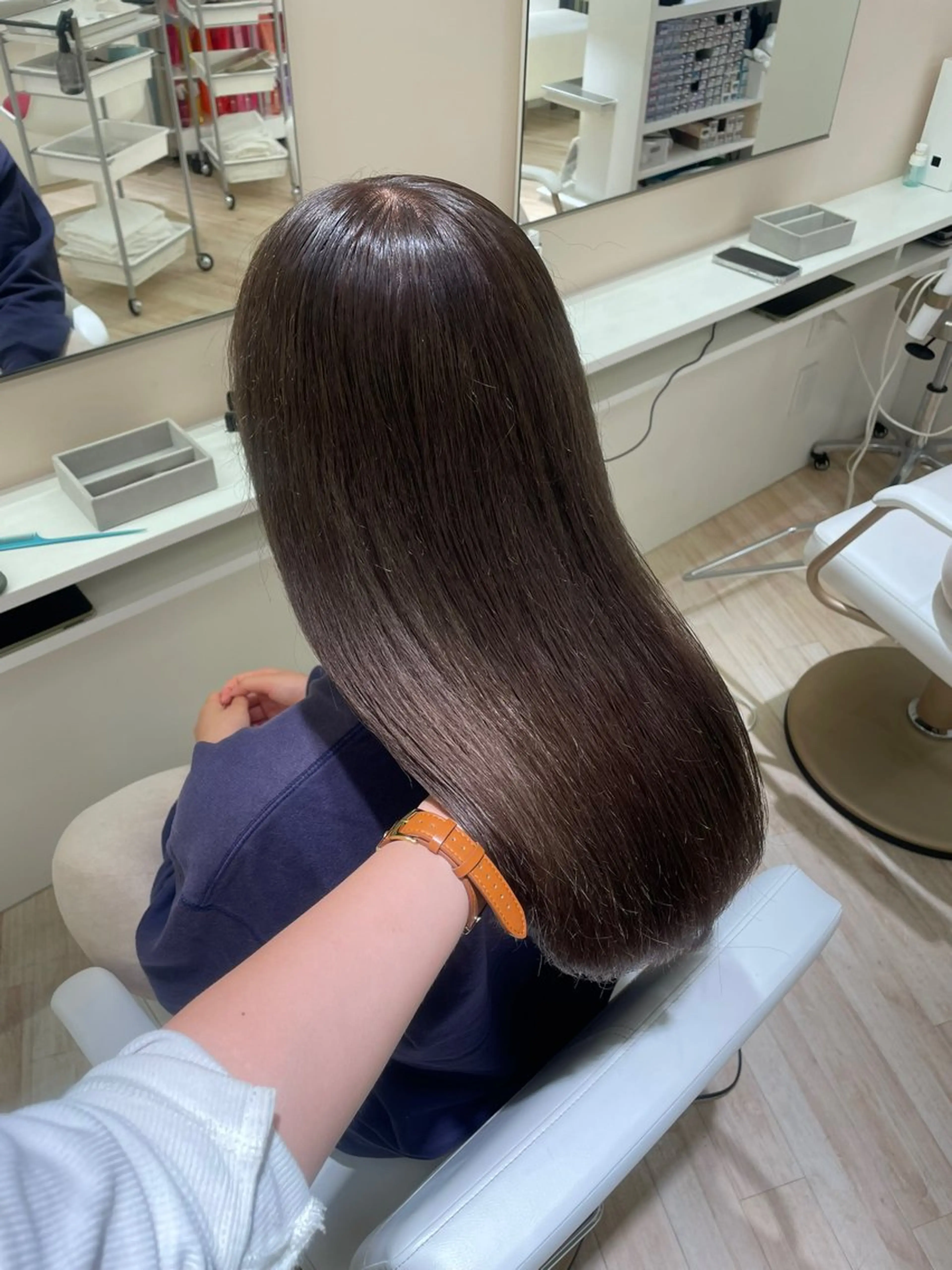 セミロング カラー カット ヘアカラー トリートメント Parve Mix /頓宮 稚愛🤍のヘアスタイル