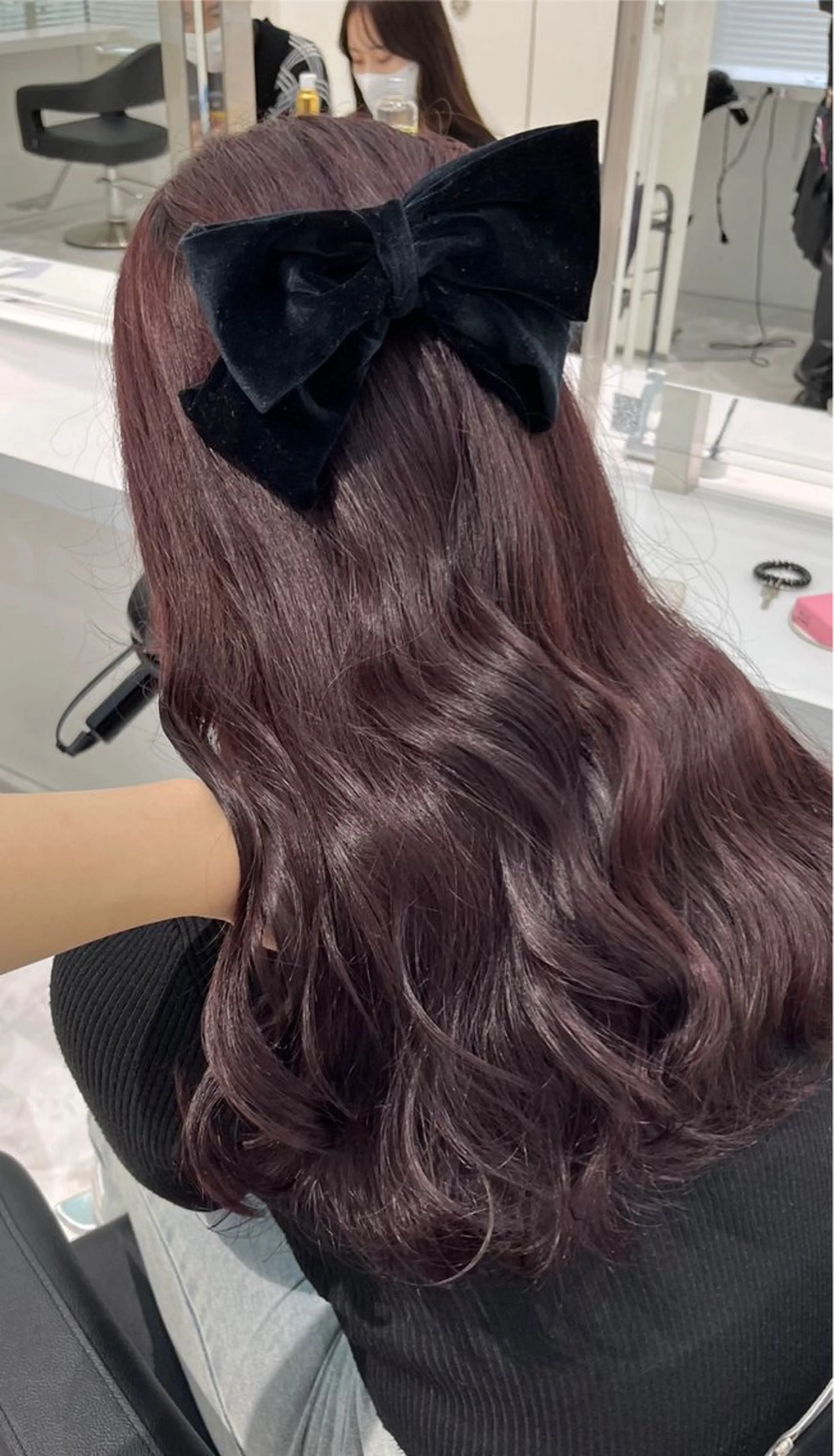 ロング カラー ヘアアレンジ 柔らかブラウン♡ うる艶ヘア♡yumiのヘアスタイル