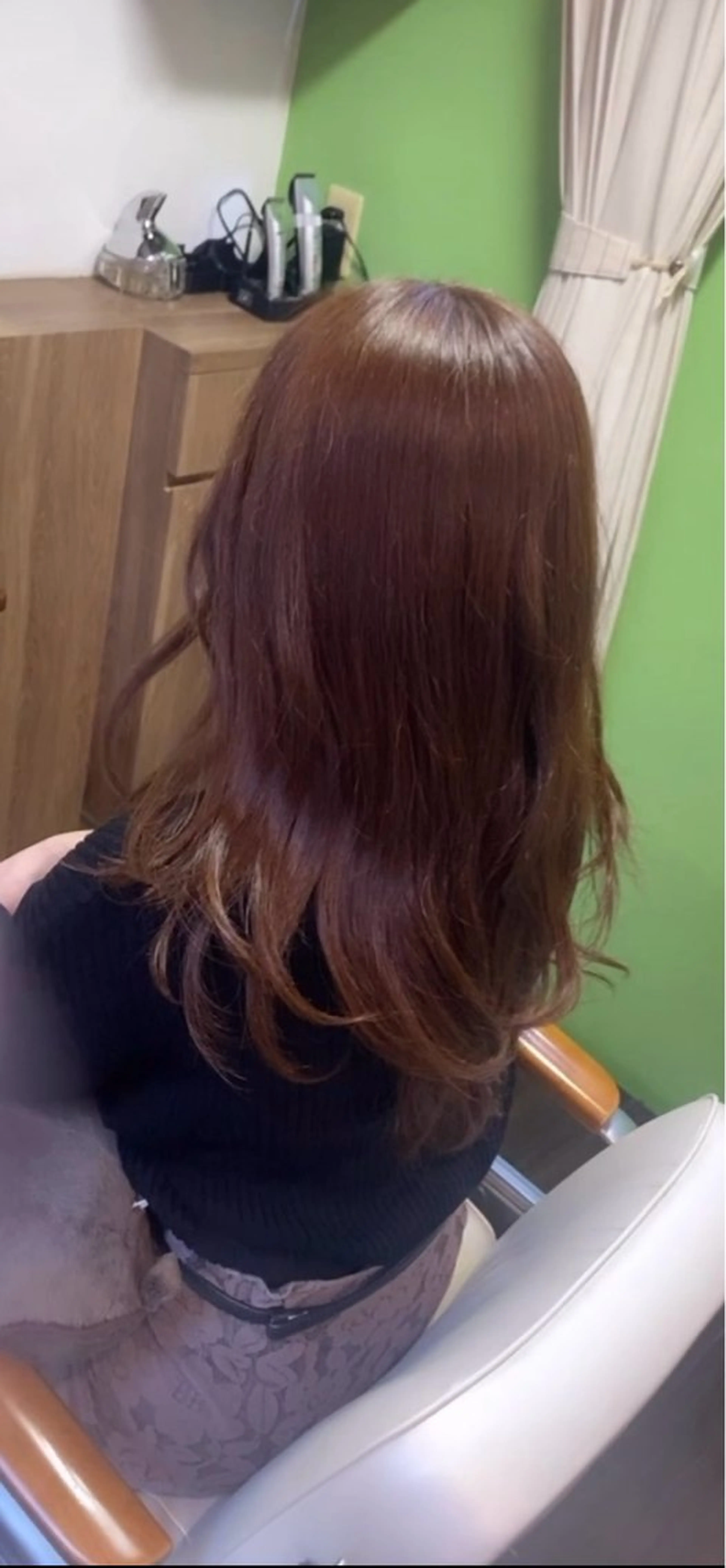 セミロング カラー ヘアアレンジ ヘアカラー 🌱癒しの空間🌱 エシカル　松原大将のヘアスタイル