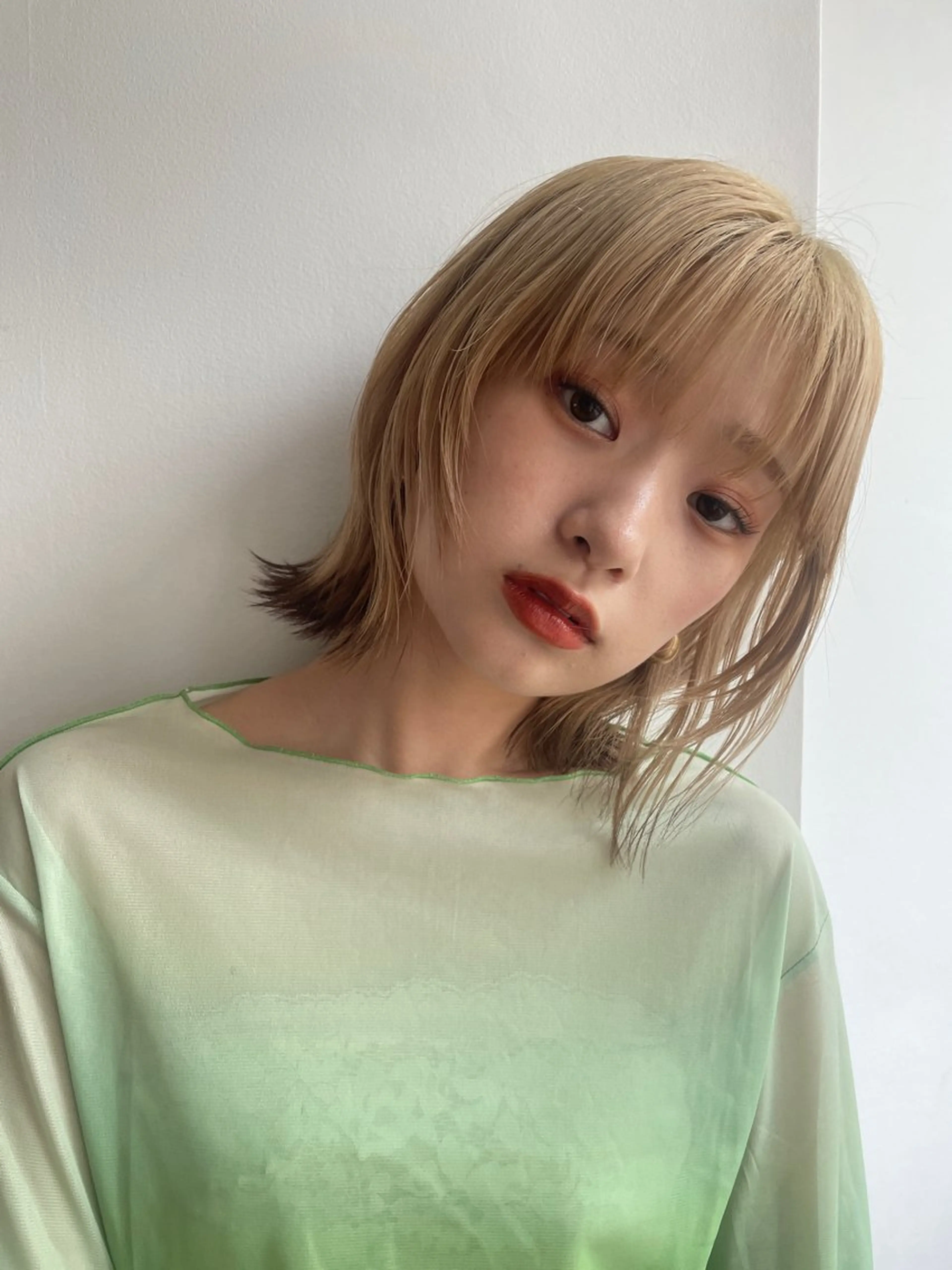 ショート カラー パーマ ヘアアレンジ レイヤー/ 透明感カラー/マドカのヘアスタイル