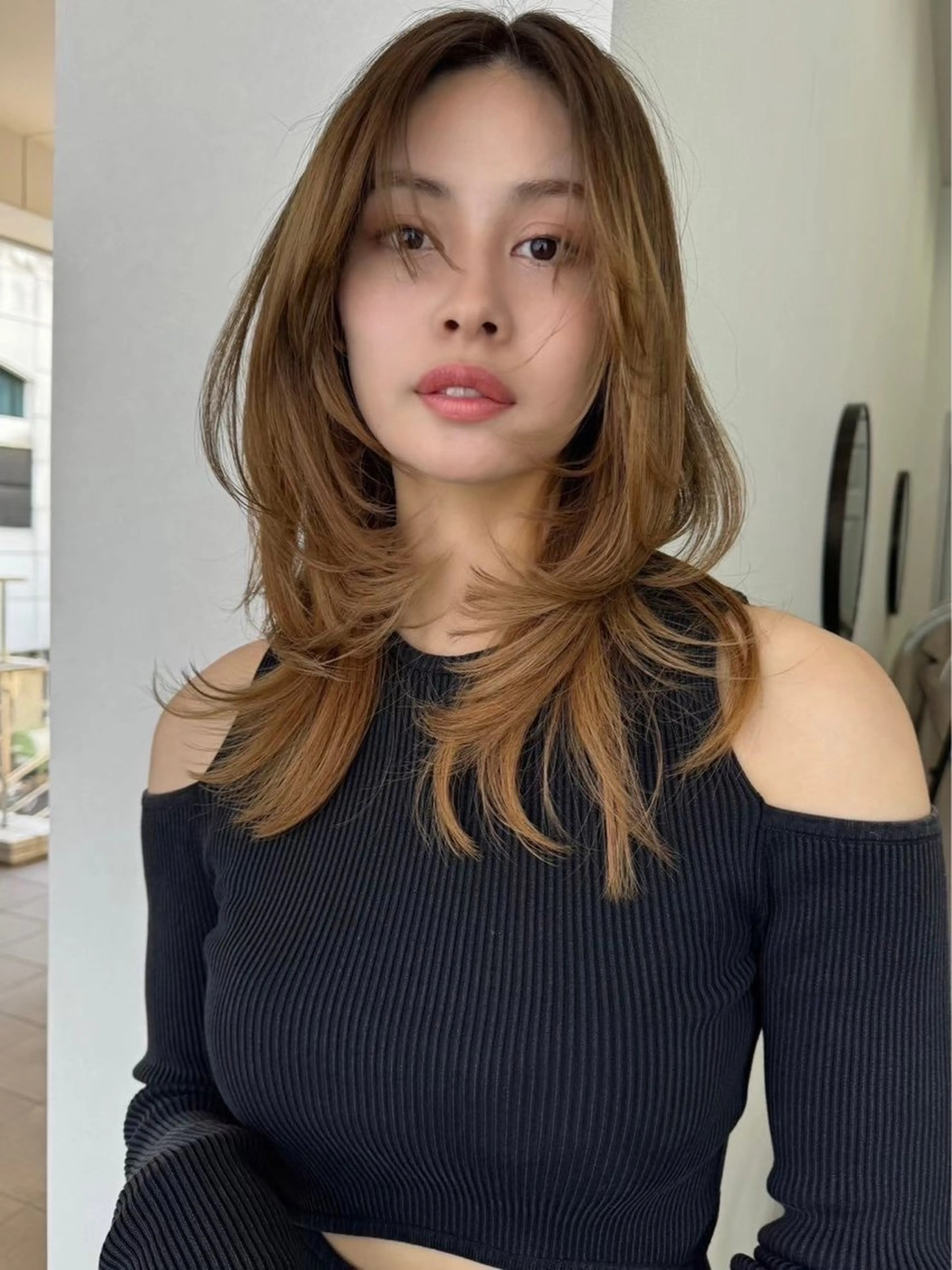 ロング カラー SOYON星ヶ丘所属・👟SOYONトレン ドヘアともし🩶のヘアスタイル
