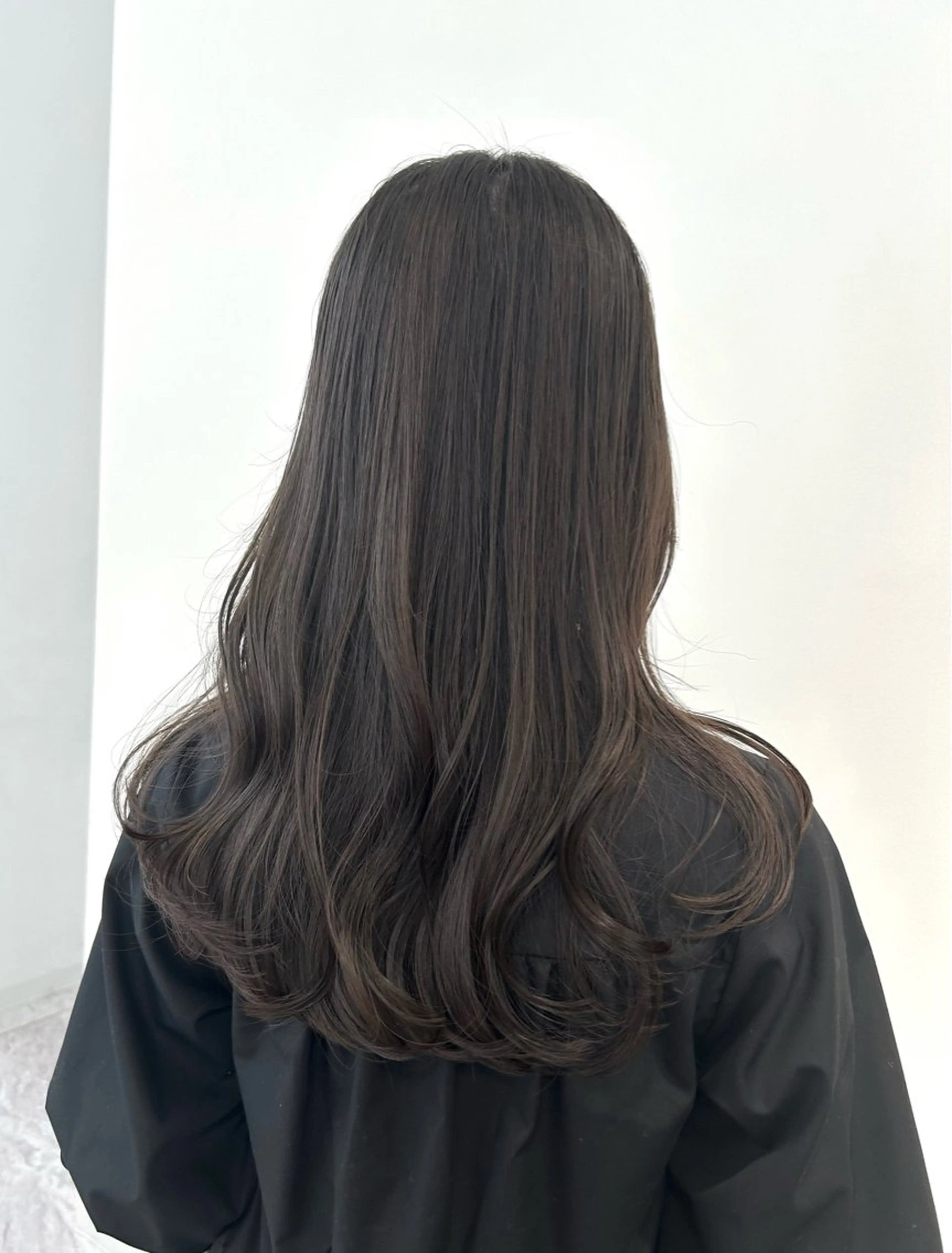 セミロング ヘアカラー トリートメント ミウラ コトミ🩵のヘアスタイル