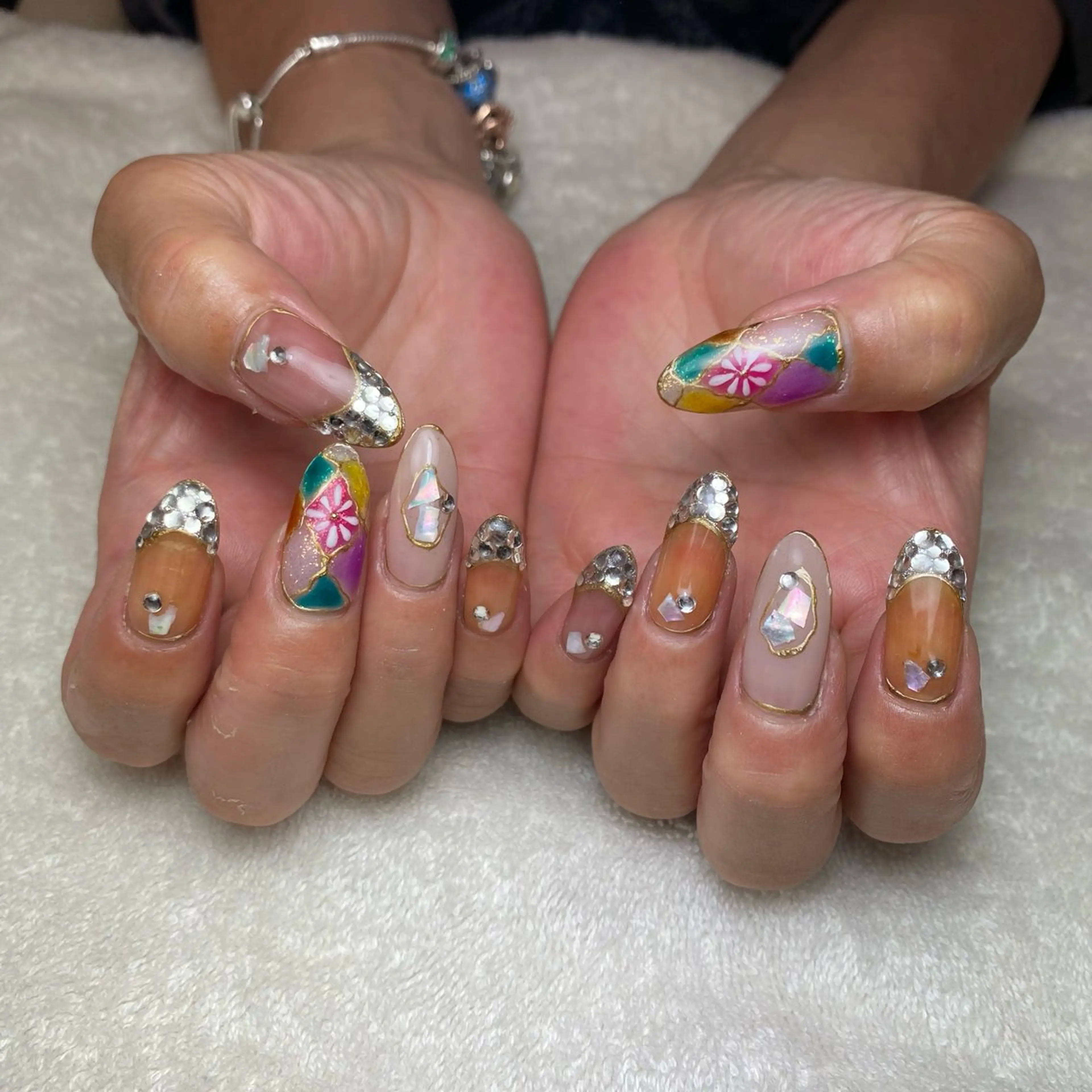 ネイル ロングネイル COCO+所属・COCO +のエステ・リラクイメージ