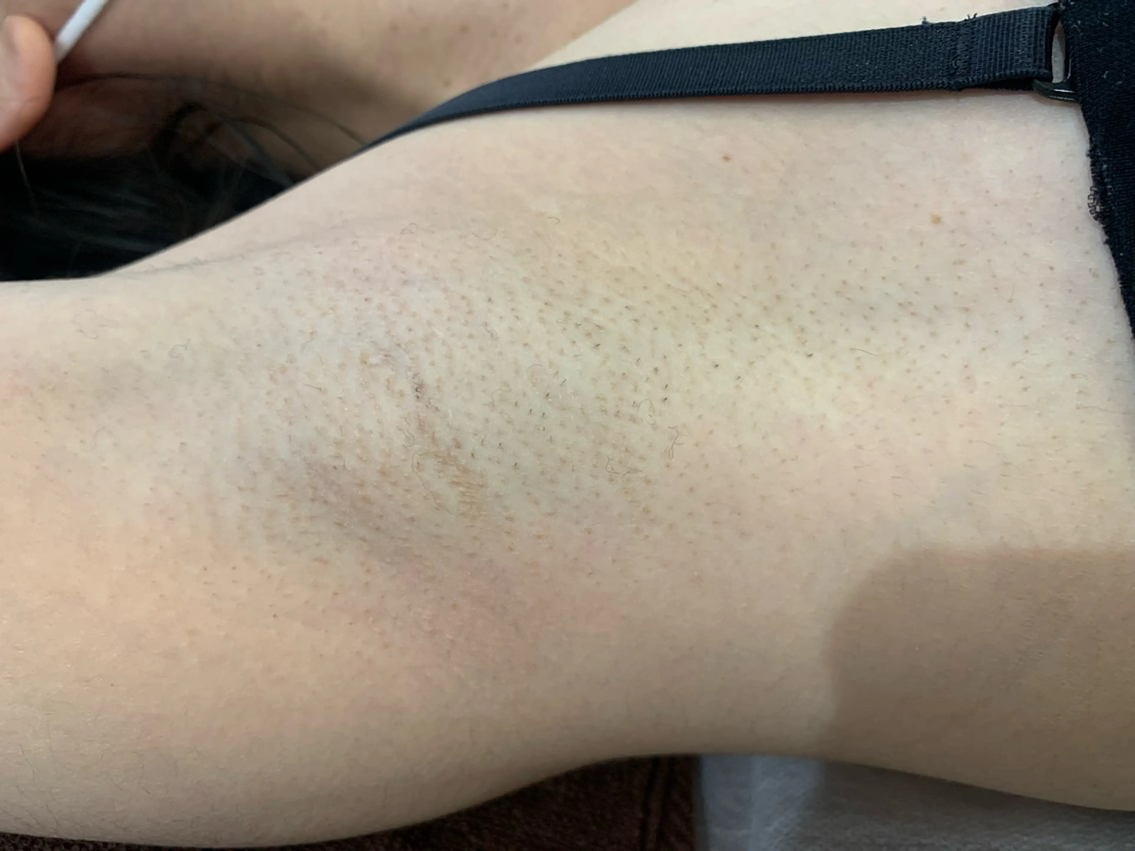 VIERU YURIのネイルデザイン