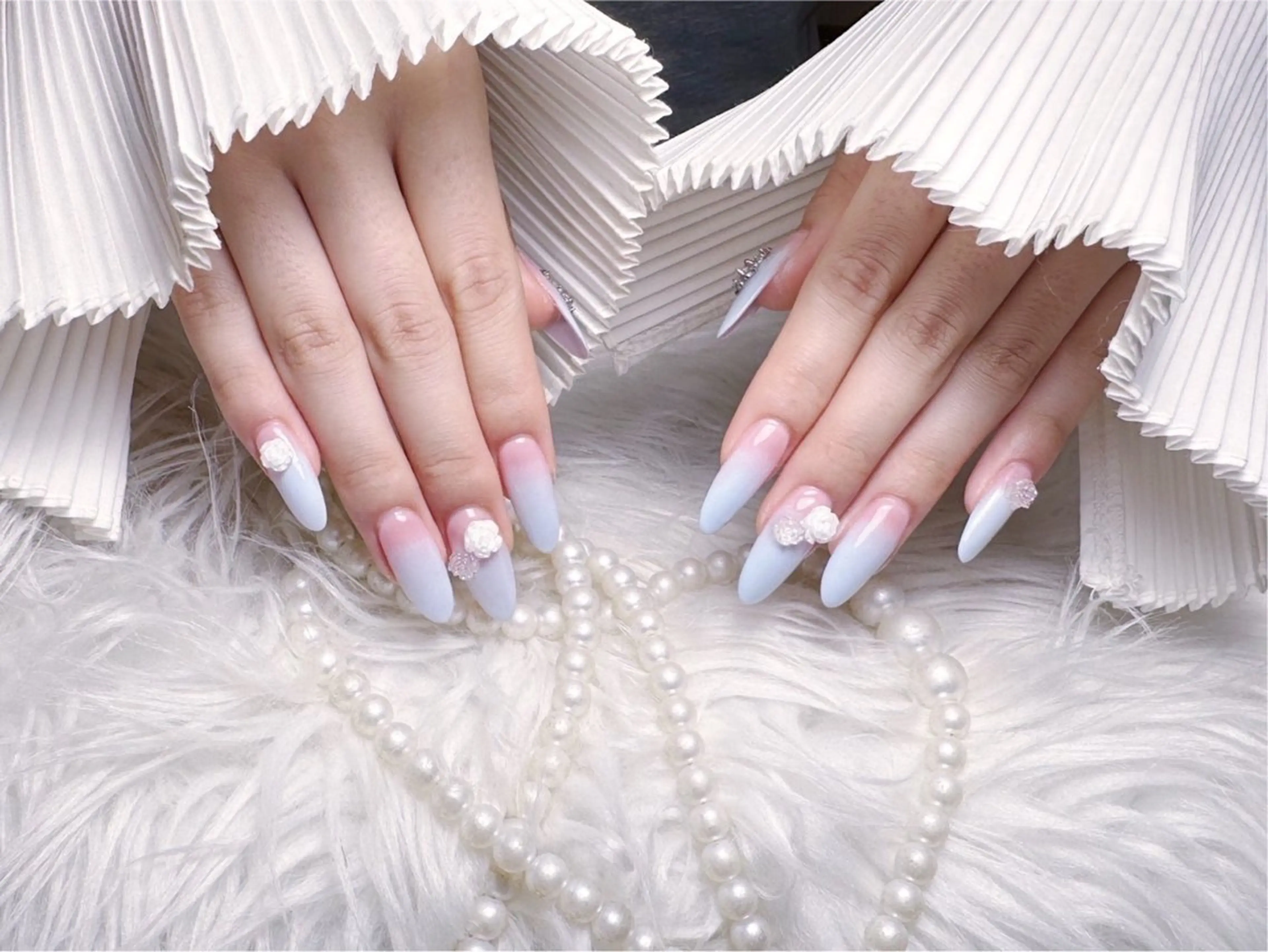 ネイル ハンドネイル ☁️Yun nail KiKi☁️のネイルデザイン
