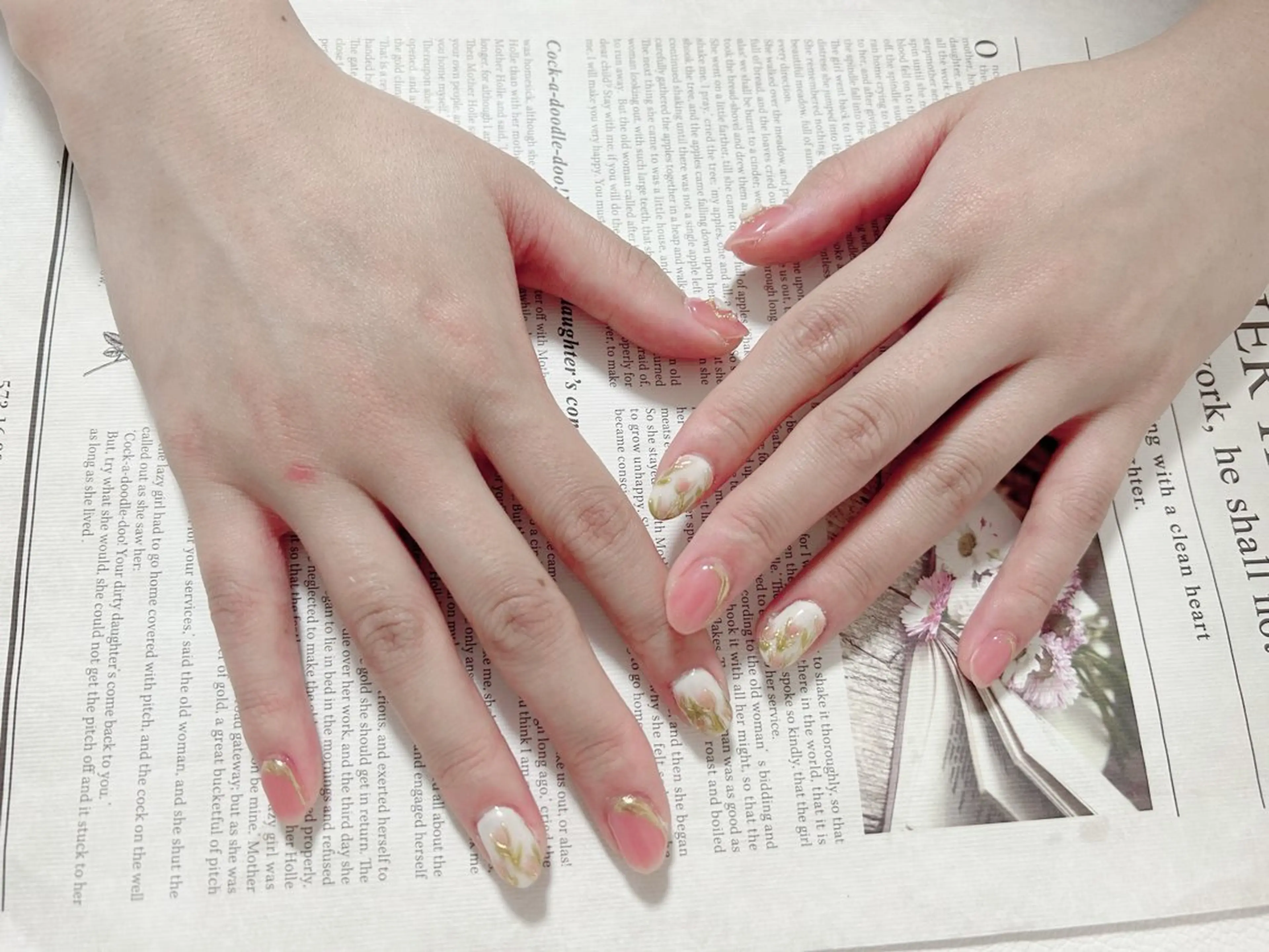 ネイル コウ ヨウのネイルデザイン