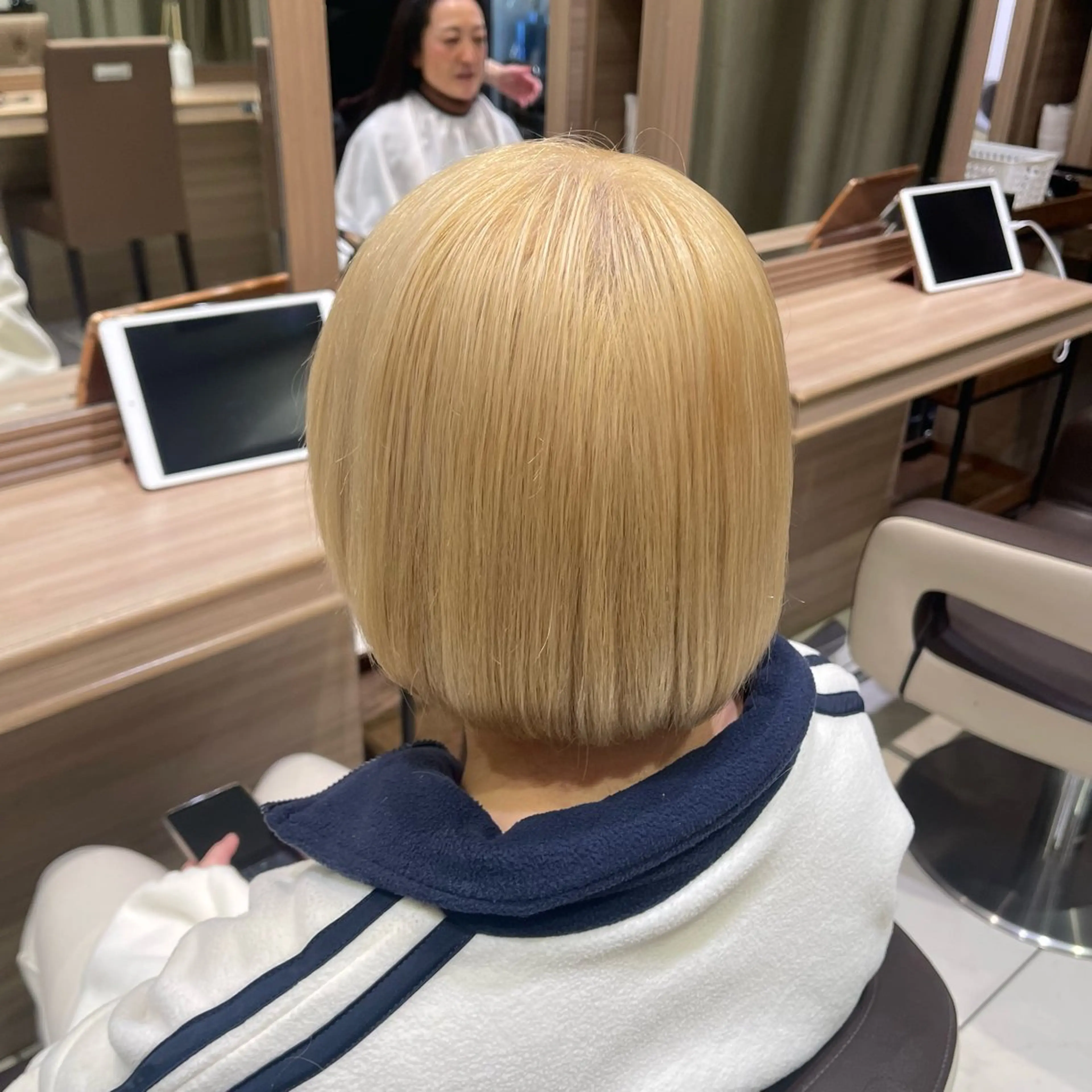 ミディアム カラー ヘアカラー トリートメント Color🩵 みゆう/インナーのヘアスタイル