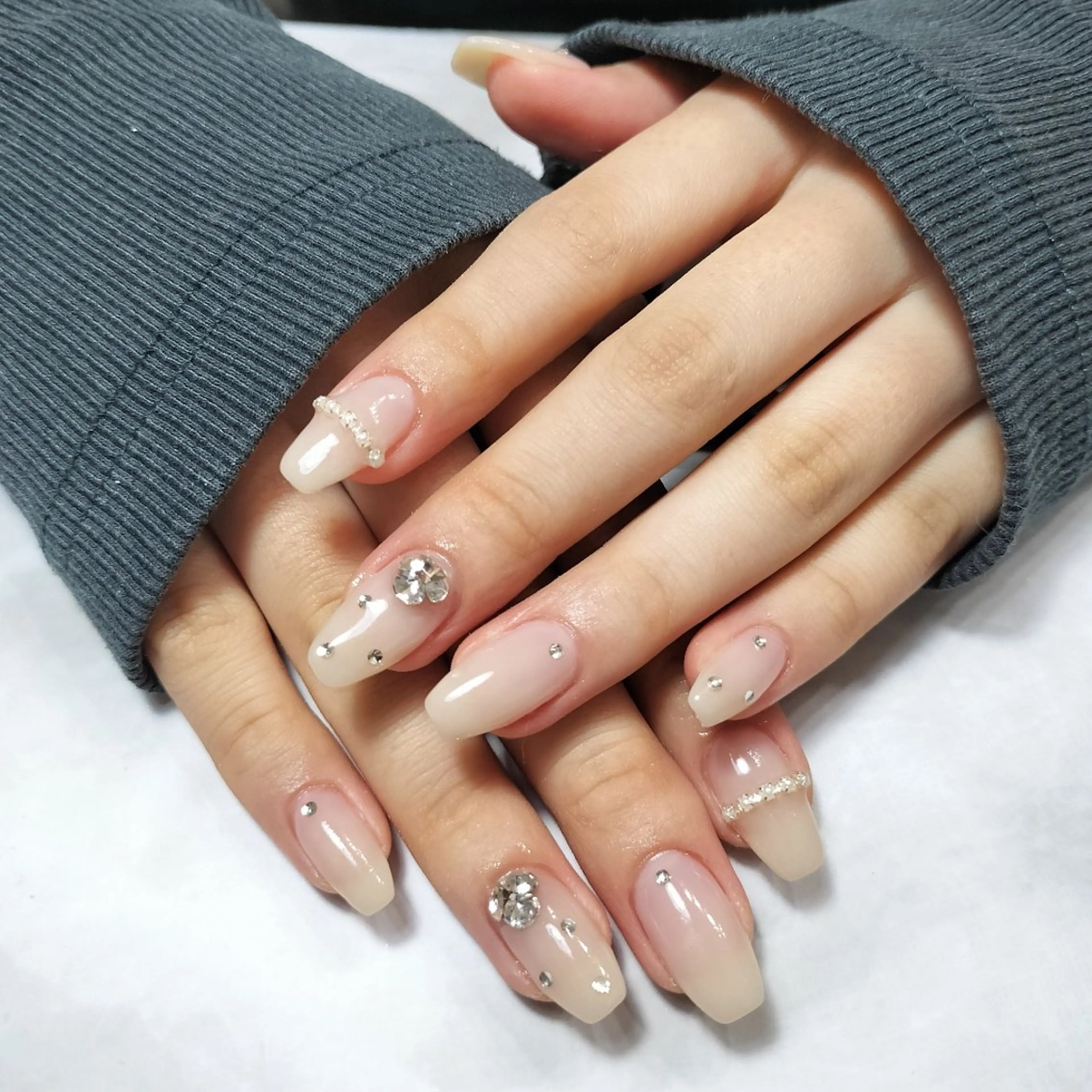 ハンド【ストーンのせ放題💎】の写真