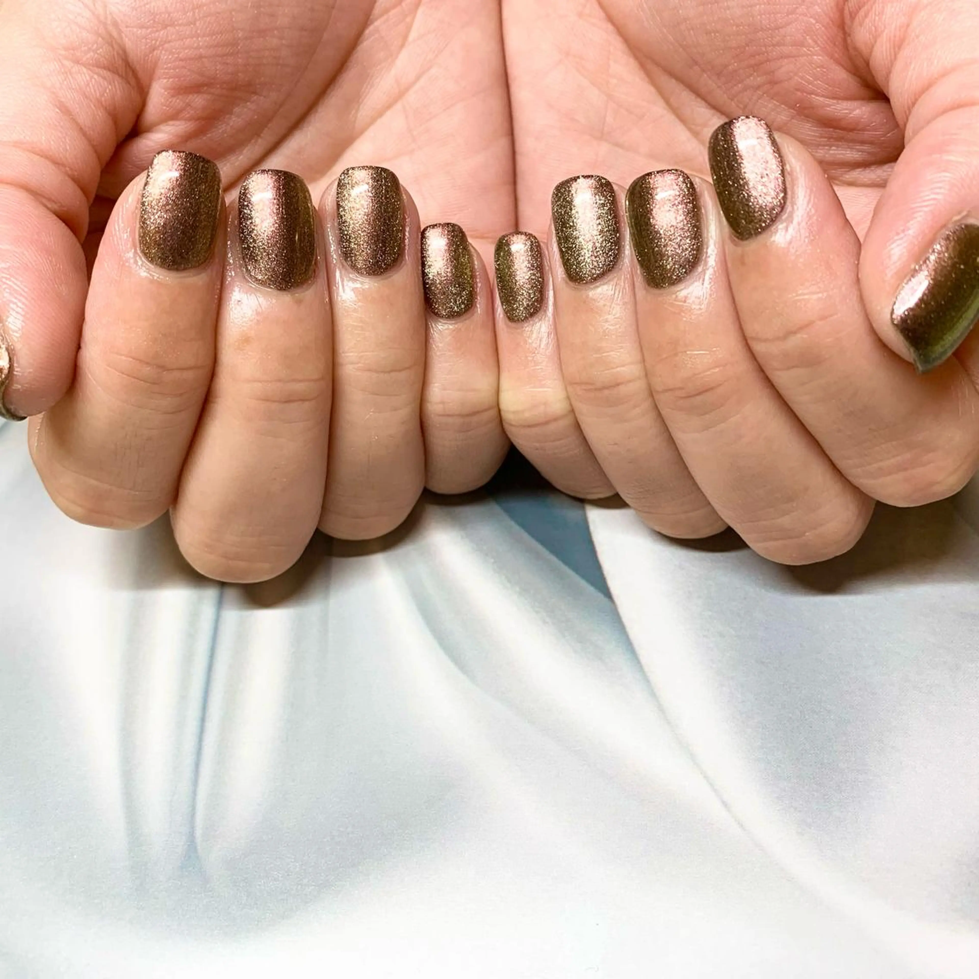 ネイル ハンドネイル ウシク ミユキのネイルデザイン