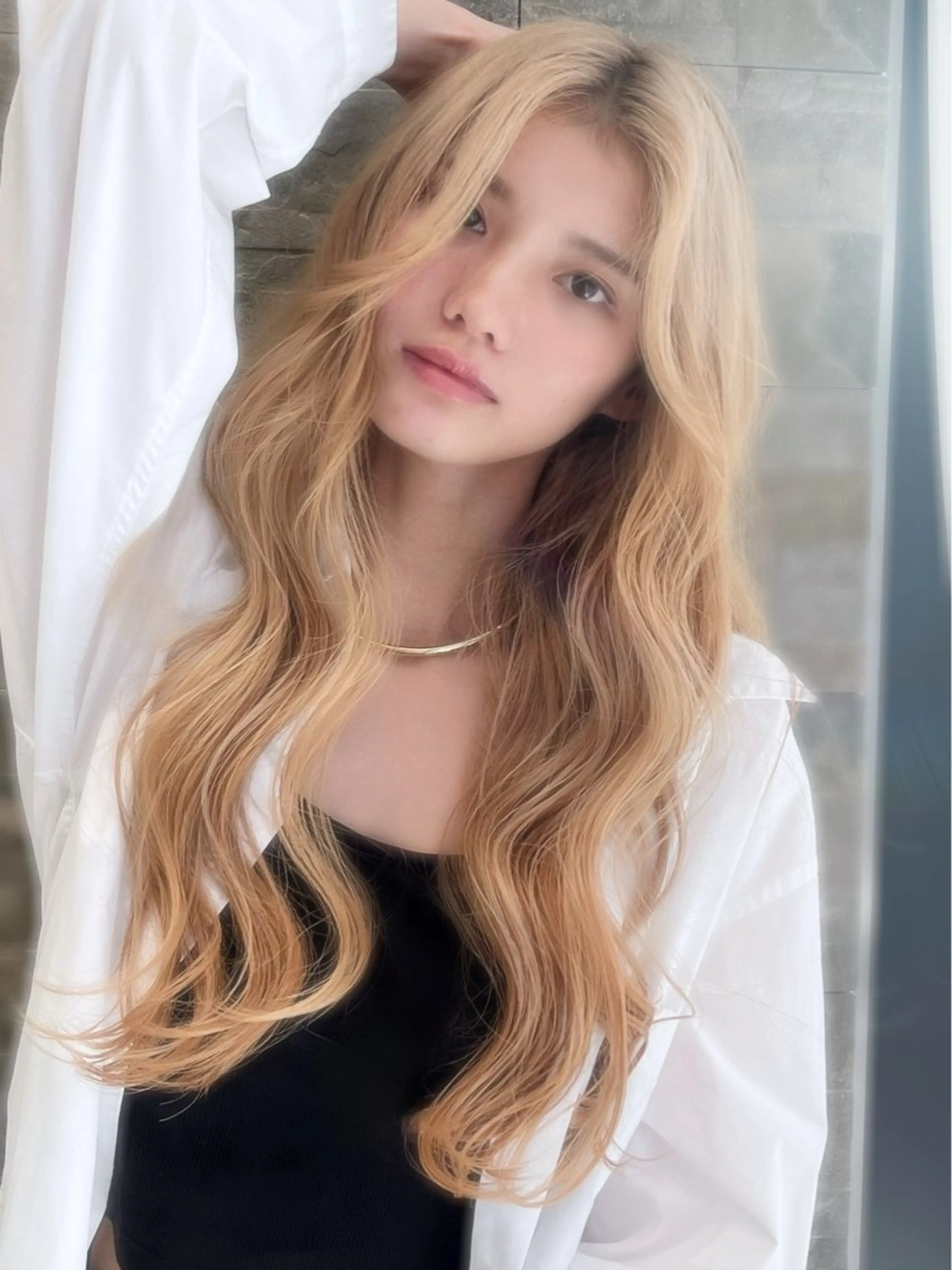 ロング La Bless 大阪梅田所属・梅田 ミディアム ショートYUKINOのヘアスタイル