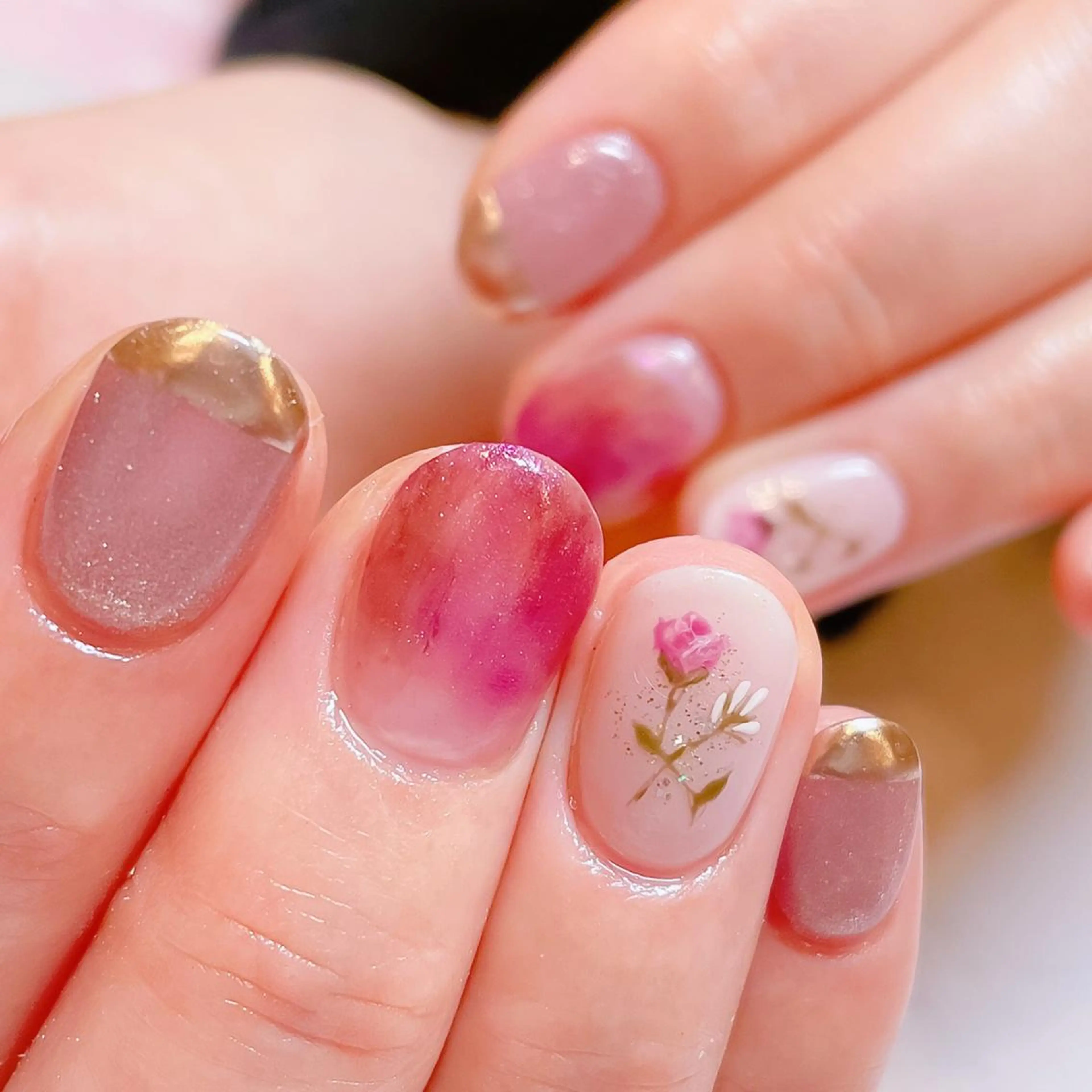 ネイル f'bloom  L’ecrinのネイルデザイン