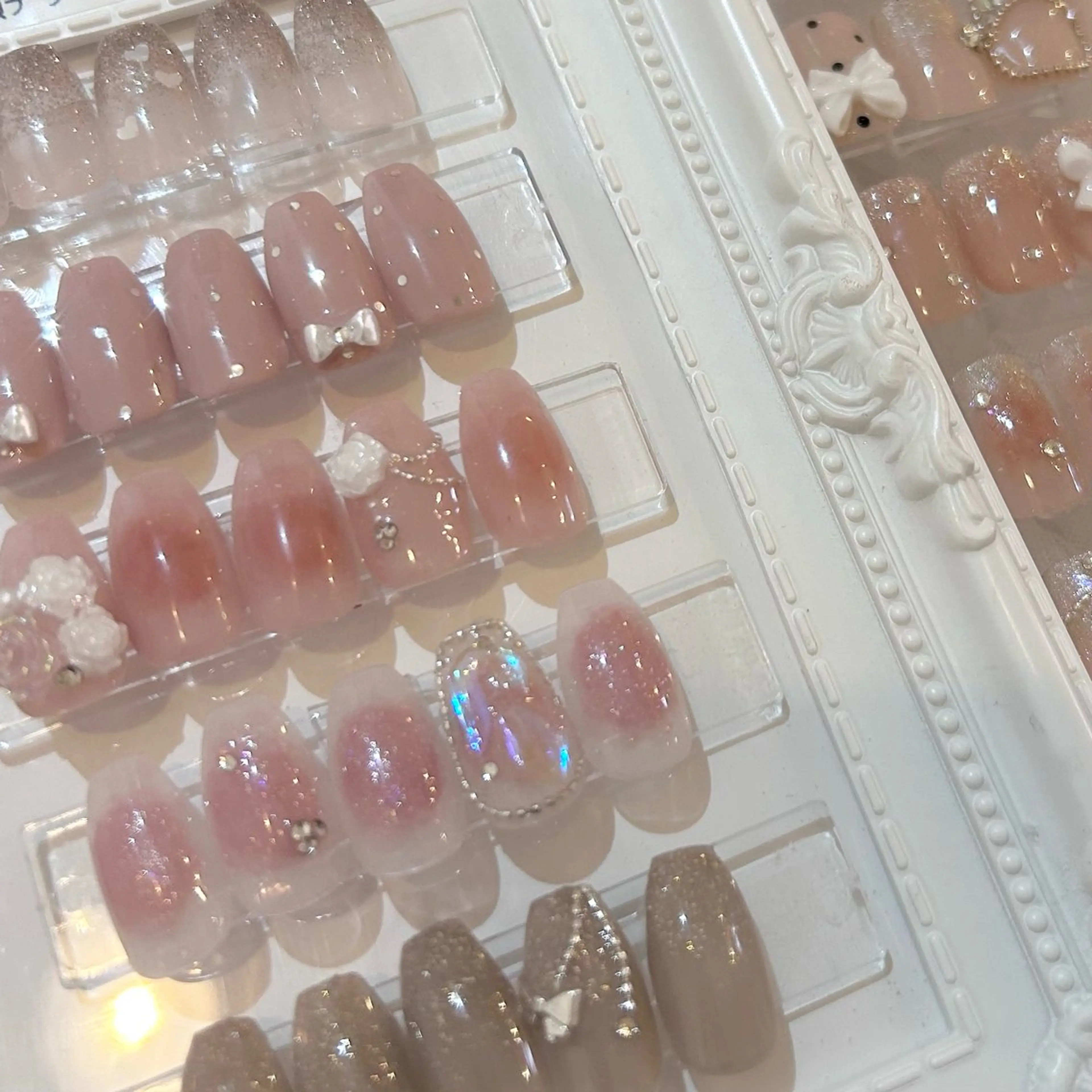 ネイル ハンドネイル EmaNail +KIHAKUYA梅田店所属・EmaNail🎀 Haaruのネイルデザイン