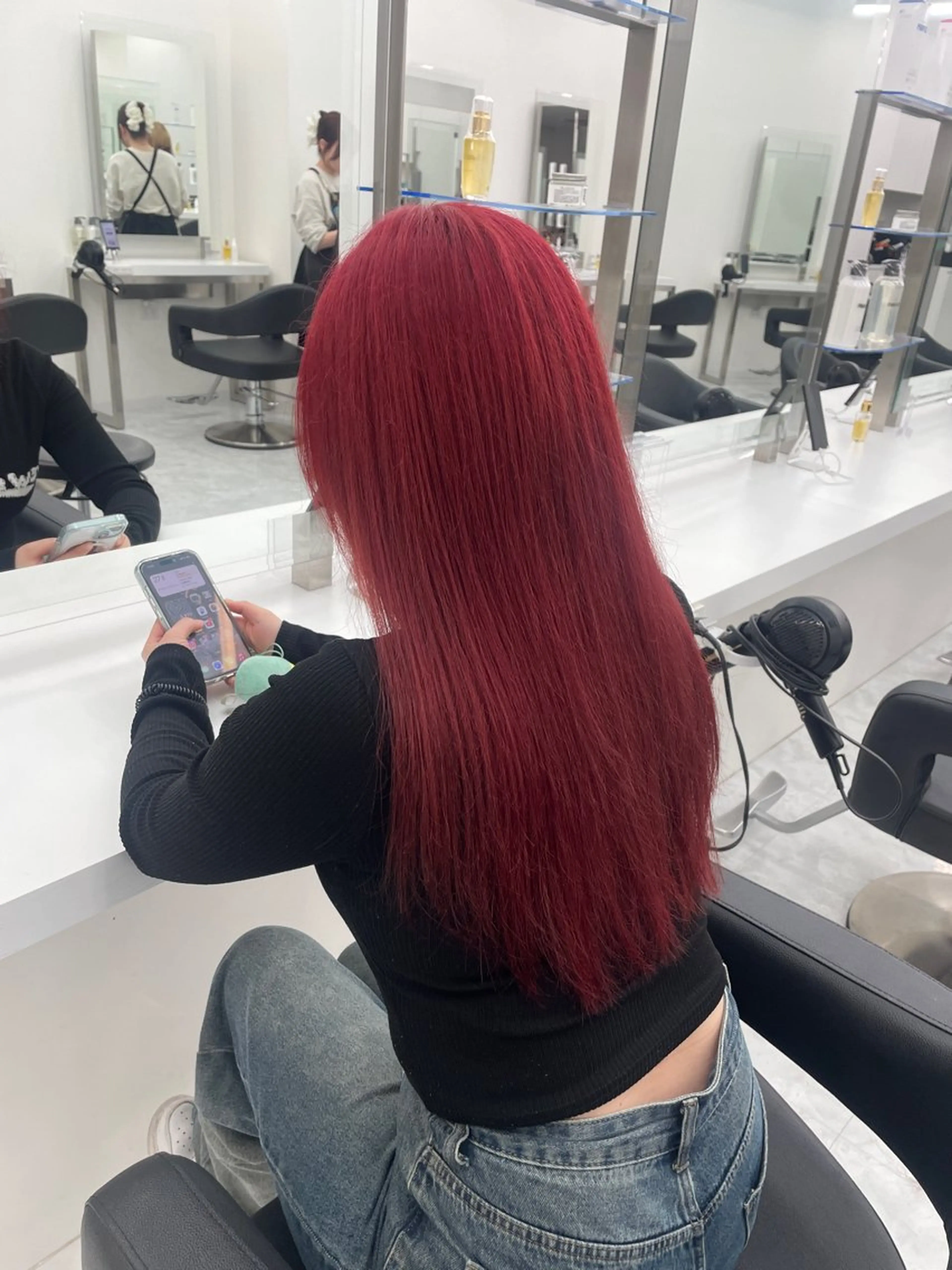 ロング ヘアカラー 大人上品🤍明るめ ベージュ🤍REOのヘアスタイル