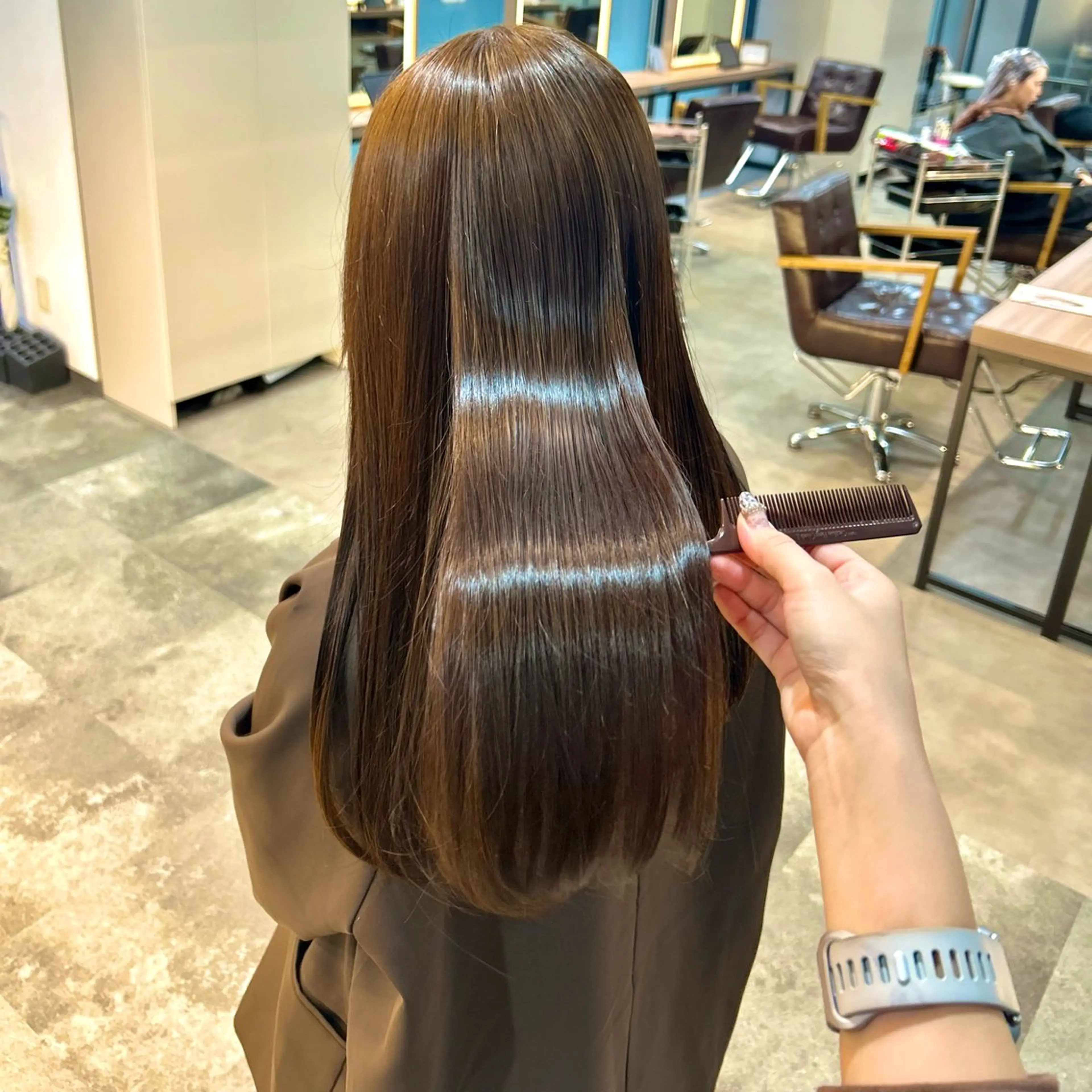 ロング カラー ベージュカラー オリーブベージュ ヘアカラー トリートメント 柔らかカラー🫧/ 艶髪✨/ririkaのヘアスタイル