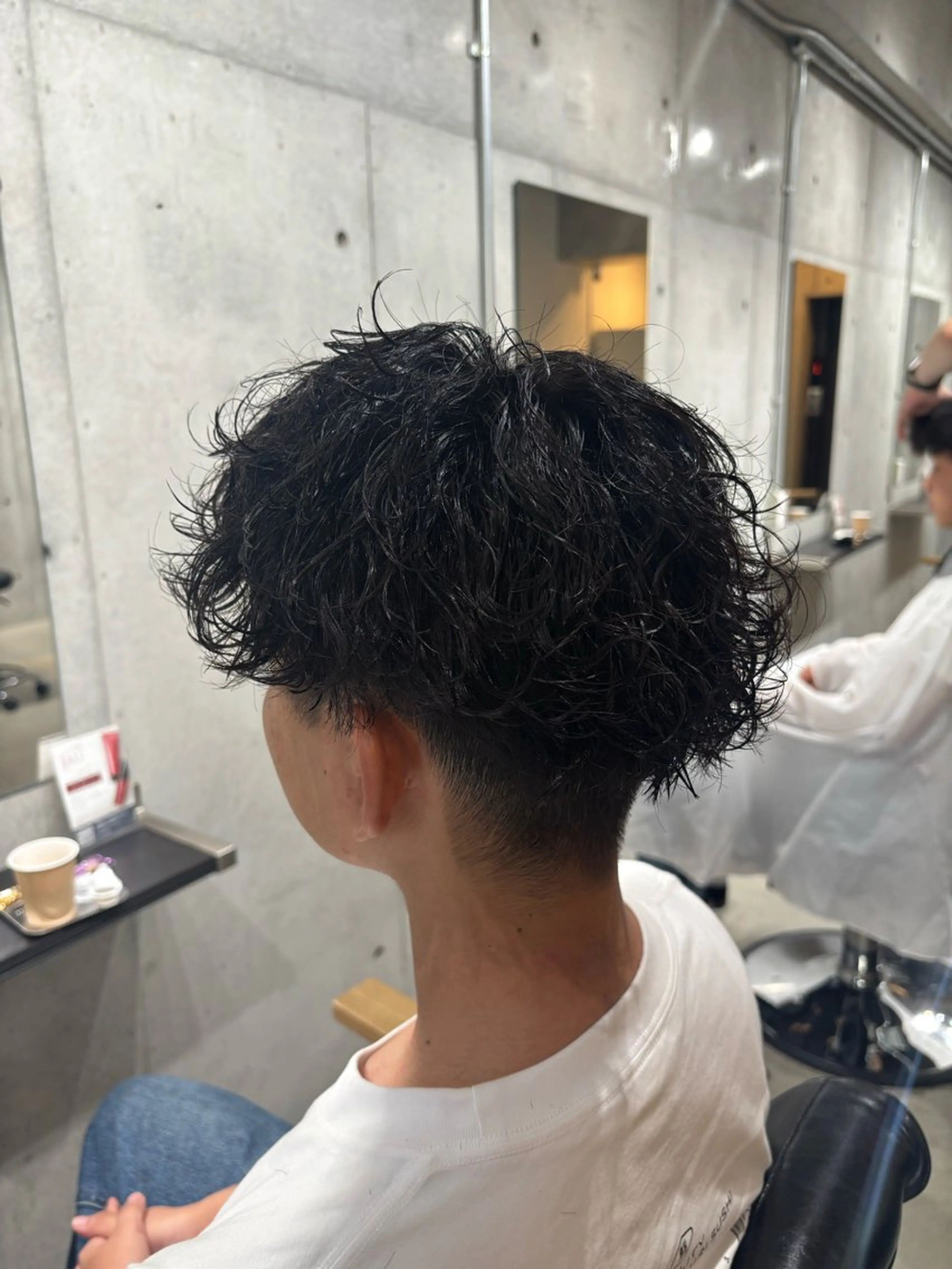 7月27日　31日　19時以降限定　前処理剤付きメンズカットパーマの写真