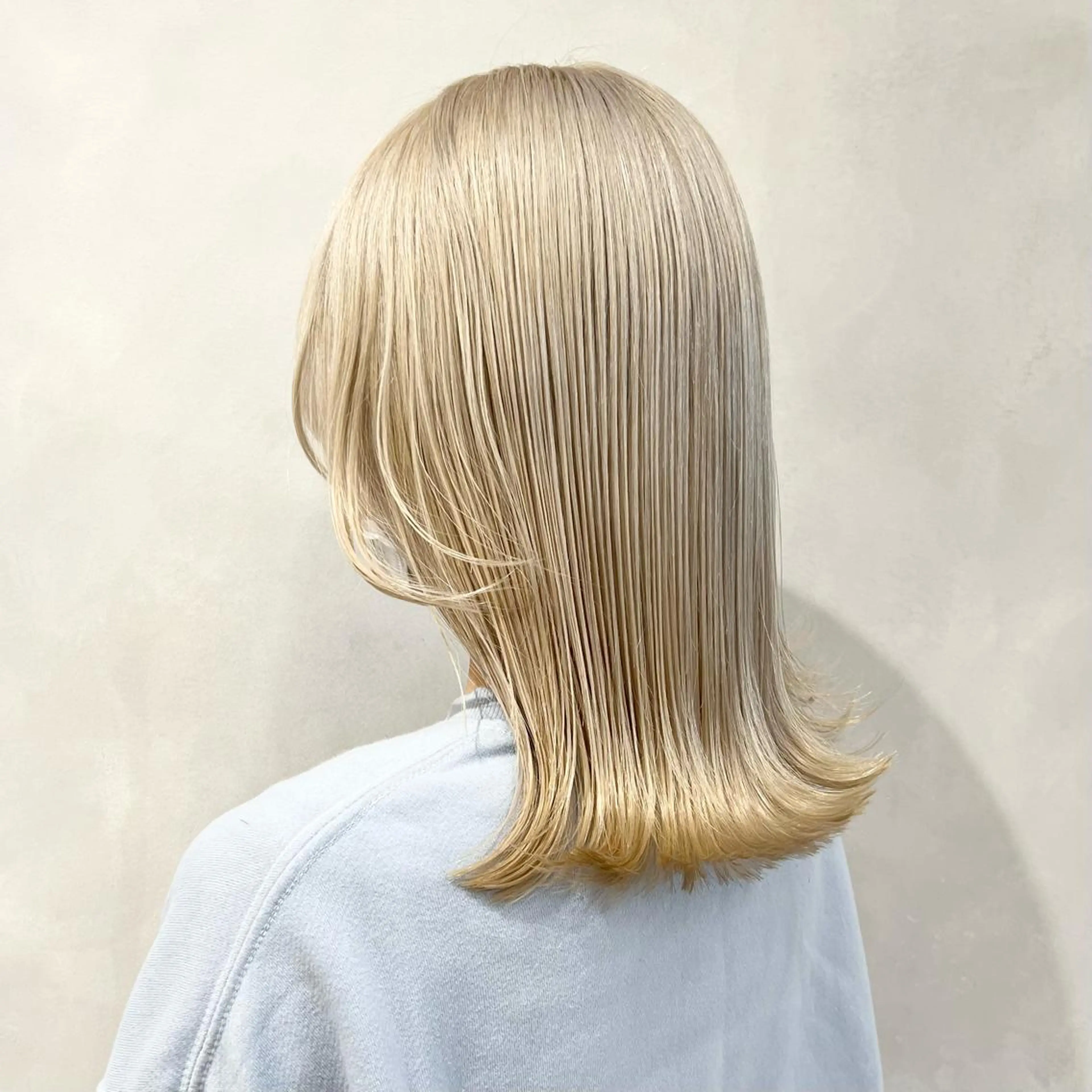 ミディアム カラー 💖暖色・ハイトーン 🐈みおり💖のヘアスタイル