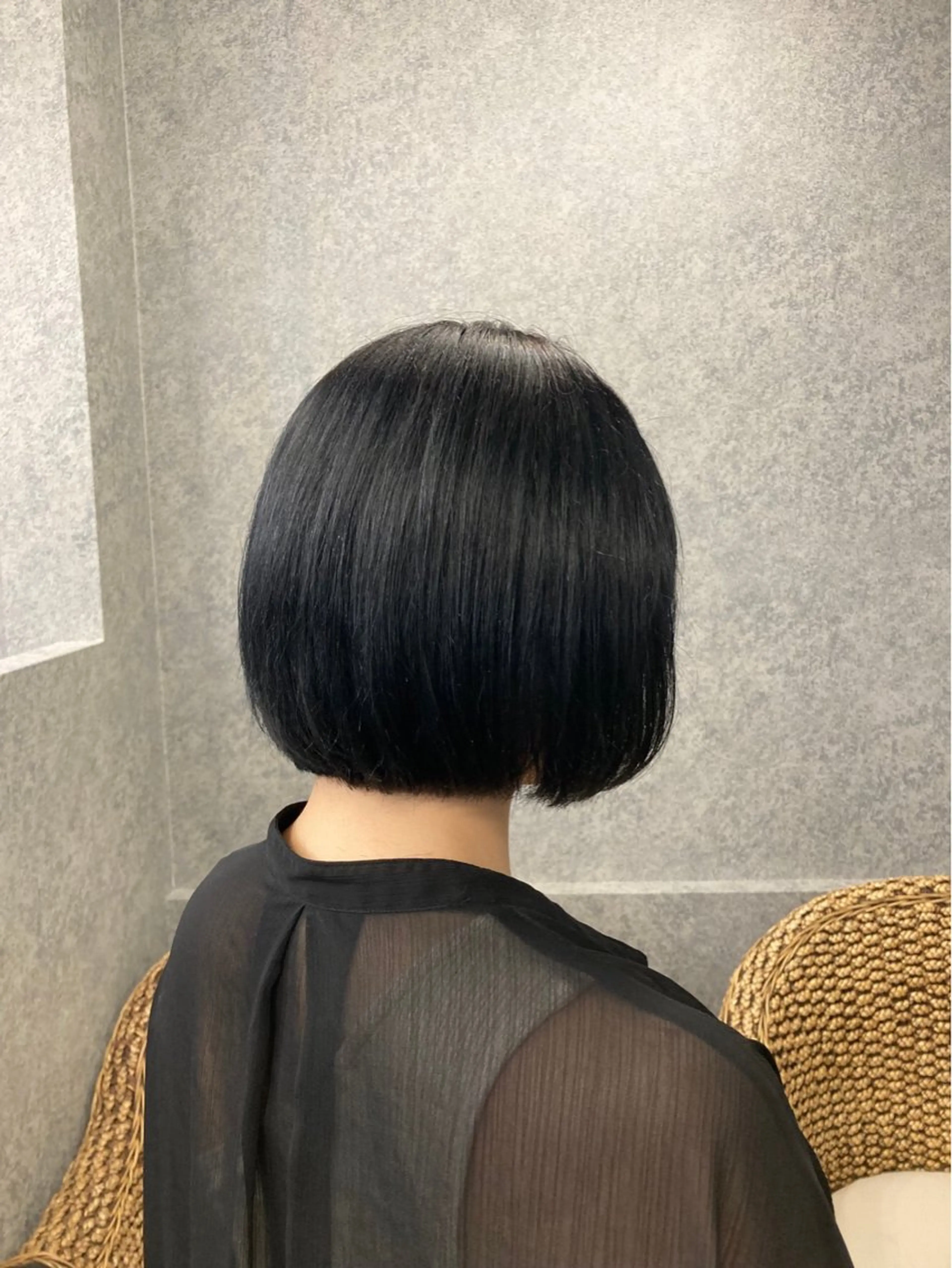 ショート カラー 黒髪 ブリーチ ブルーカラー ブルーブラック 盛れるアレンジ/ カラー/hazukiのヘアスタイル