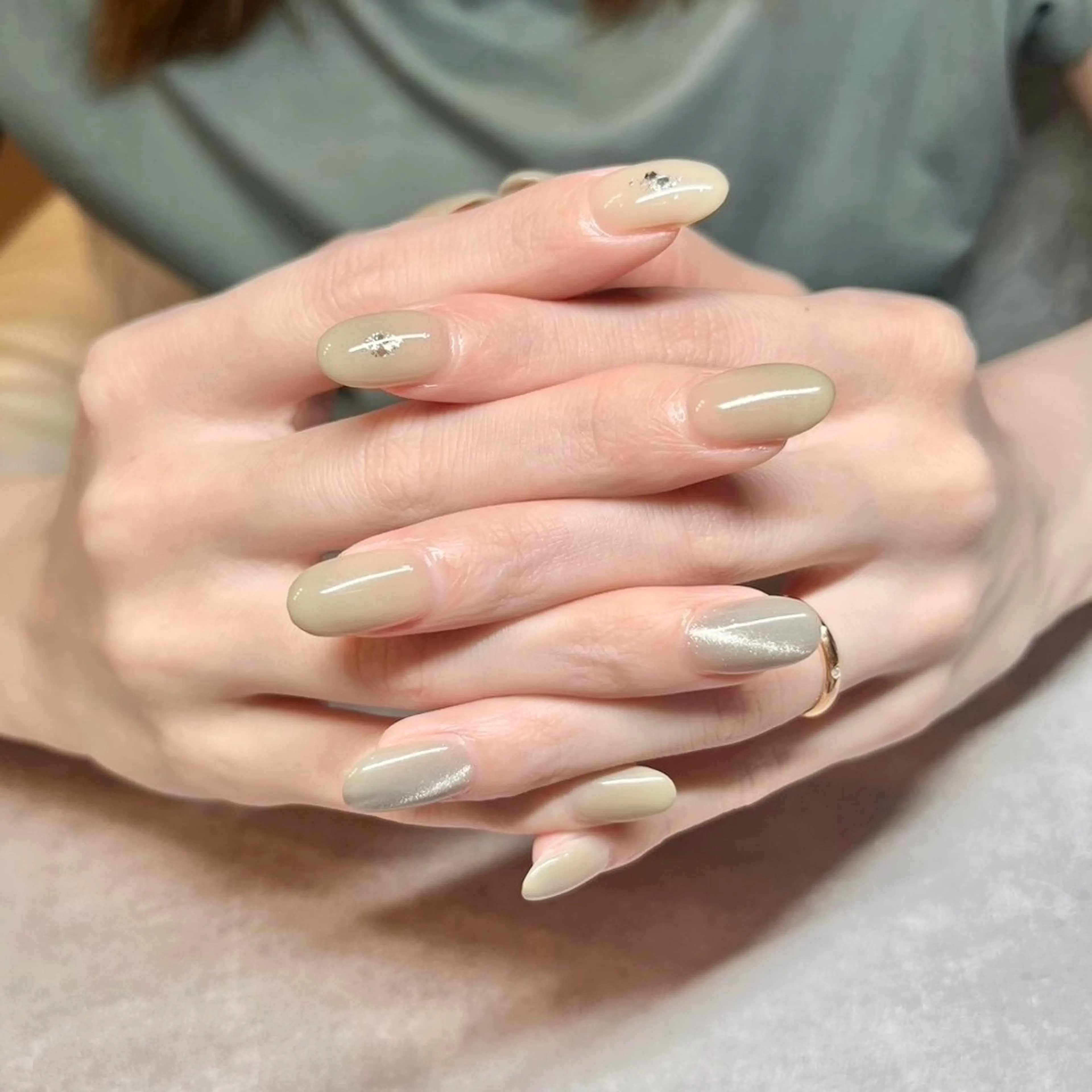 ネイル オフィスネイル シンプルネイル Nail&Beauty Salon Sis所属・Sis🩶パラジェル Madokaのネイルデザイン