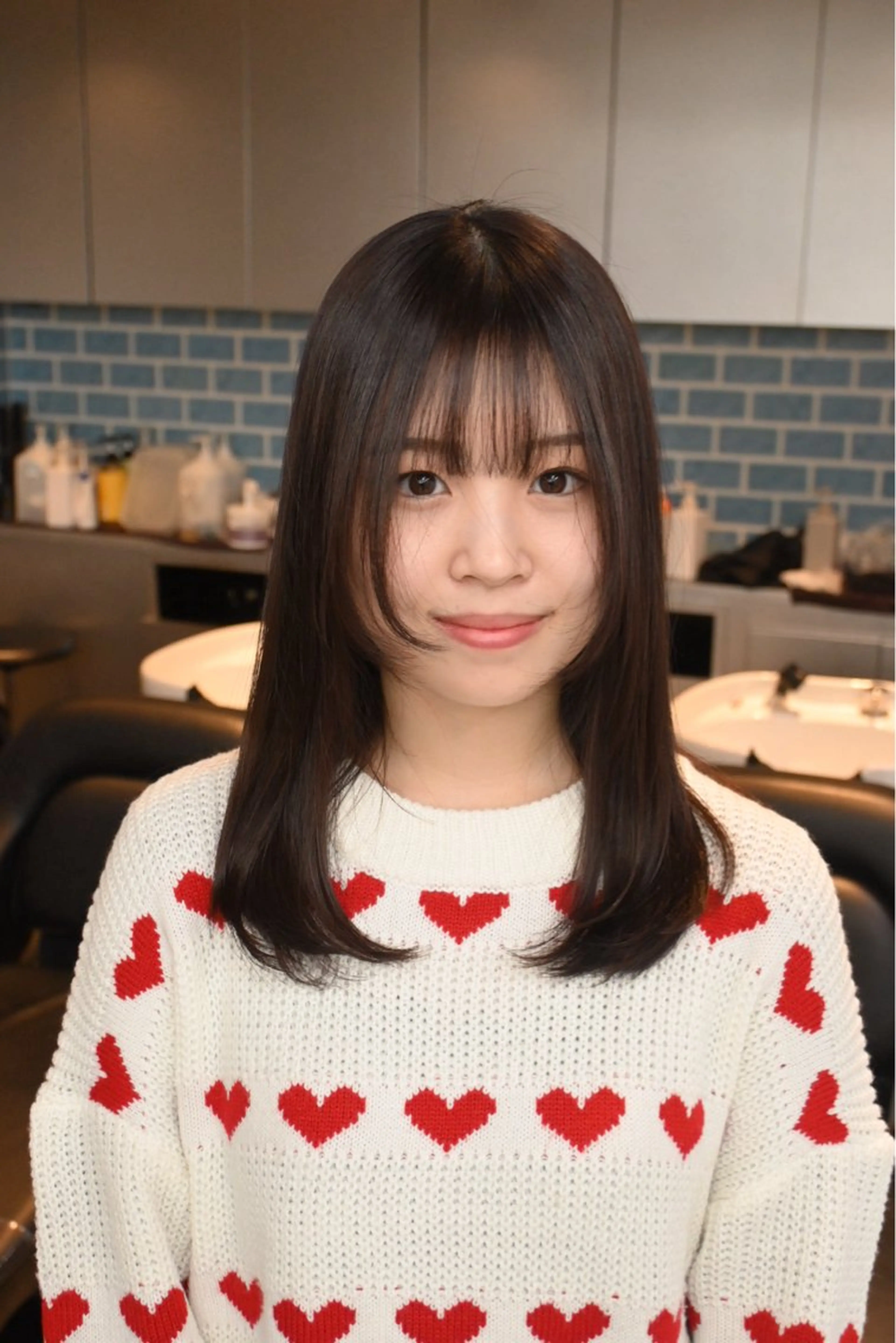 セミロング 🐰ほのか /透明感カラーのヘアスタイル