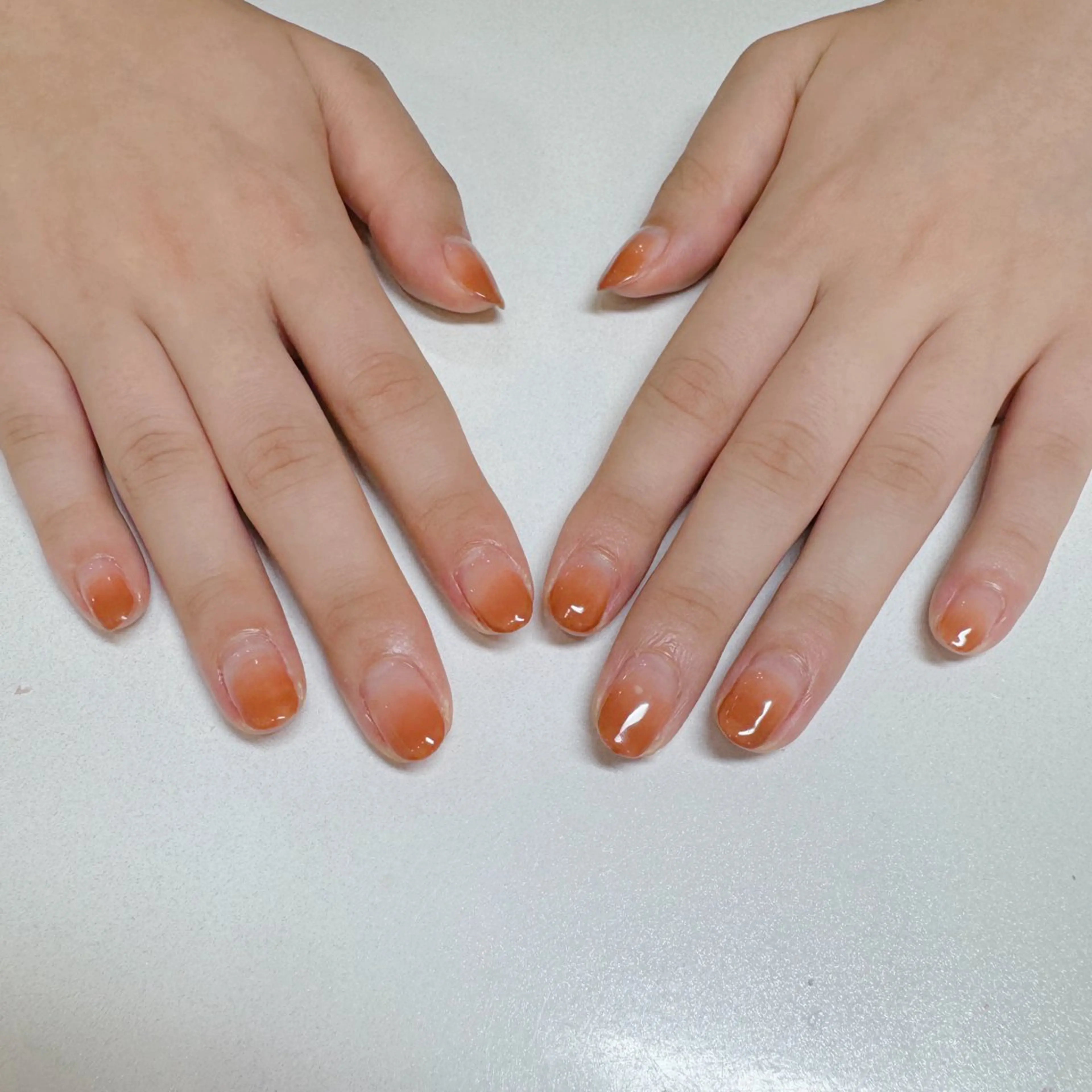 ネイル グラデーション mieux nail aireiのネイルデザイン