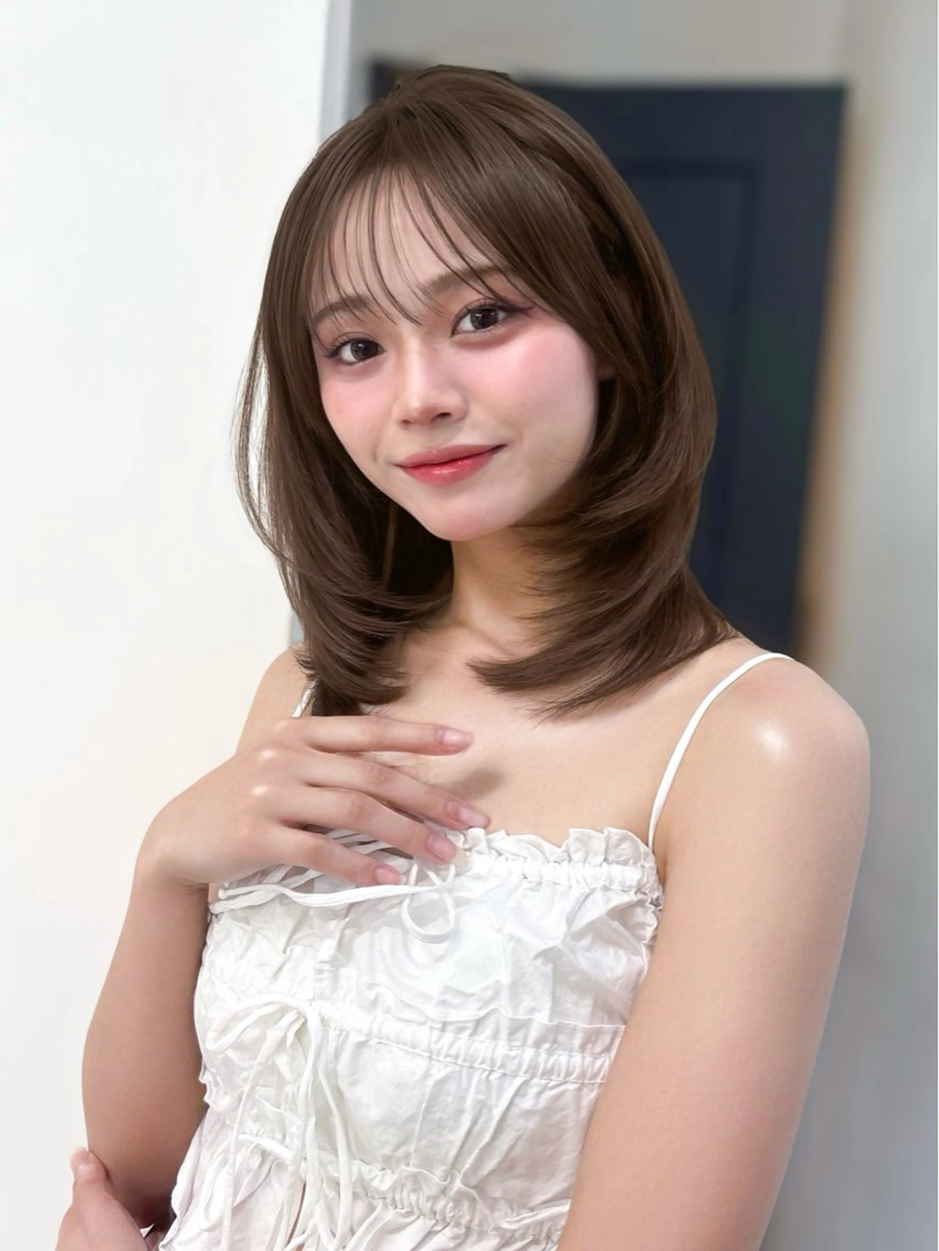 ミディアム カラー ベージュカラー 韓国風ヘア レイヤーカット 艶髪/モテヘア🎀 MIHOのヘアスタイル