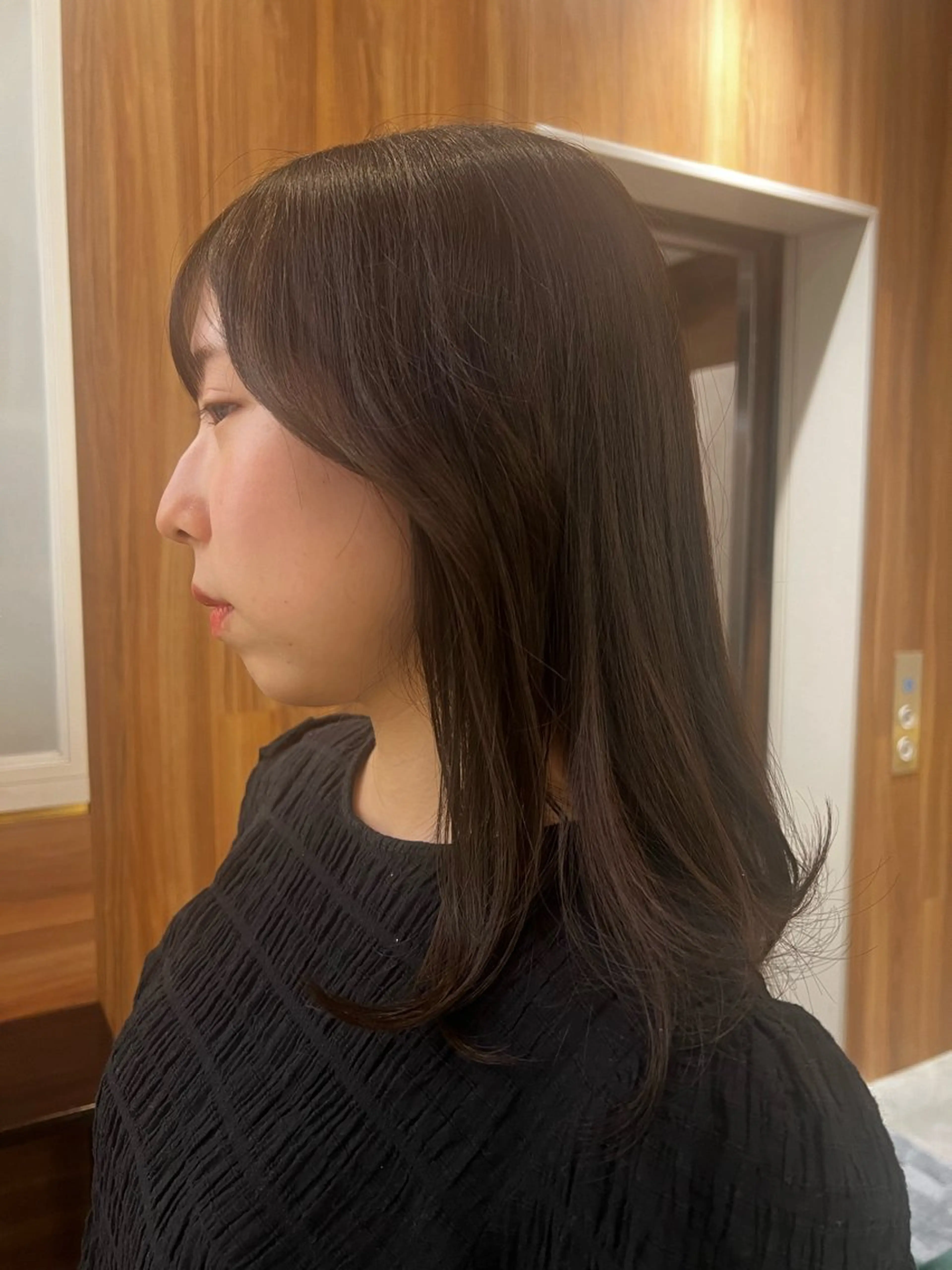 セミロング カラー トーンアップ🦢 ユメのヘアスタイル