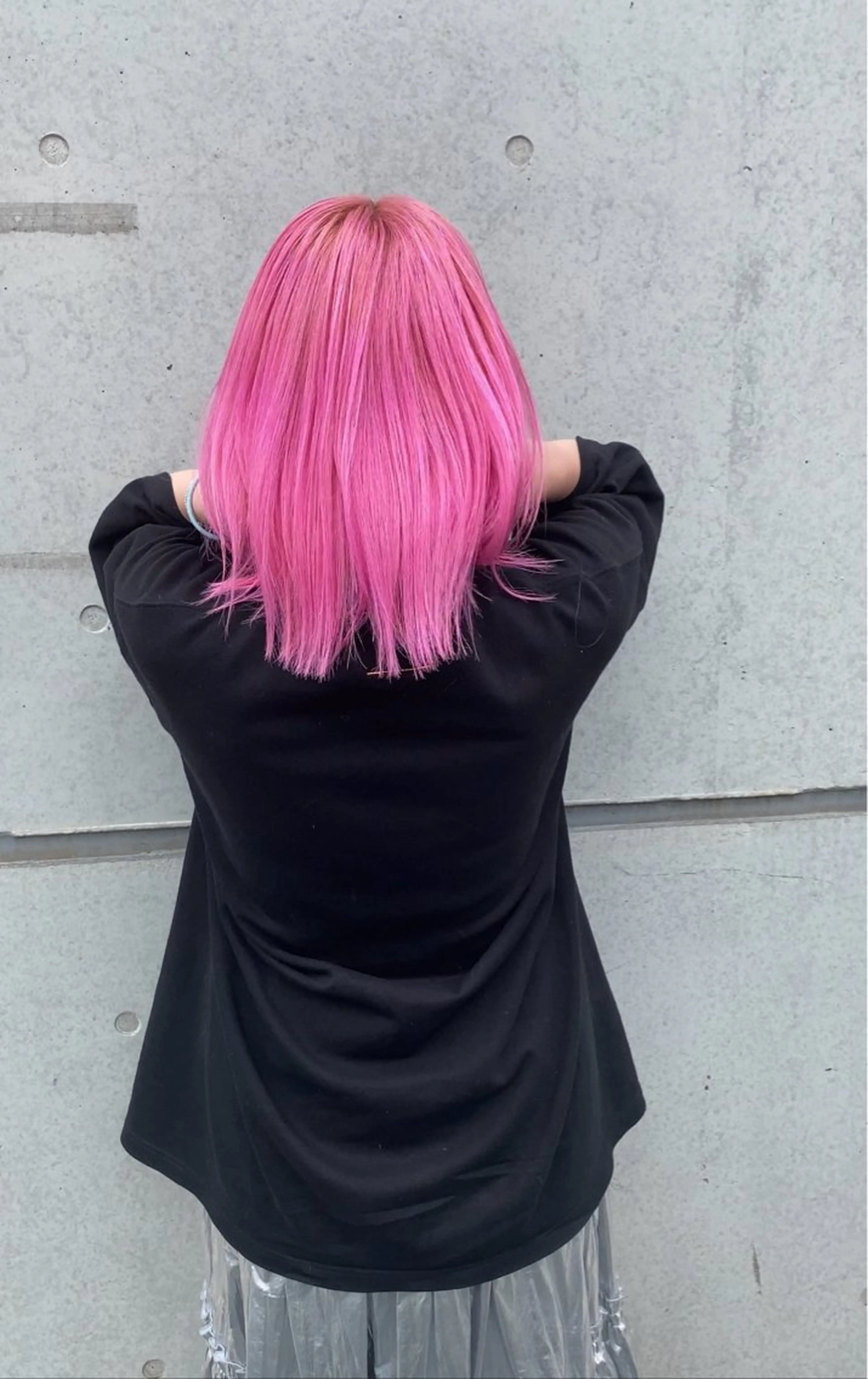 ミディアム カラー ブリーチ 透明感カラー ピンクカラー ✨原宿ハイトーン ブリーチ職人菊池のヘアスタイル