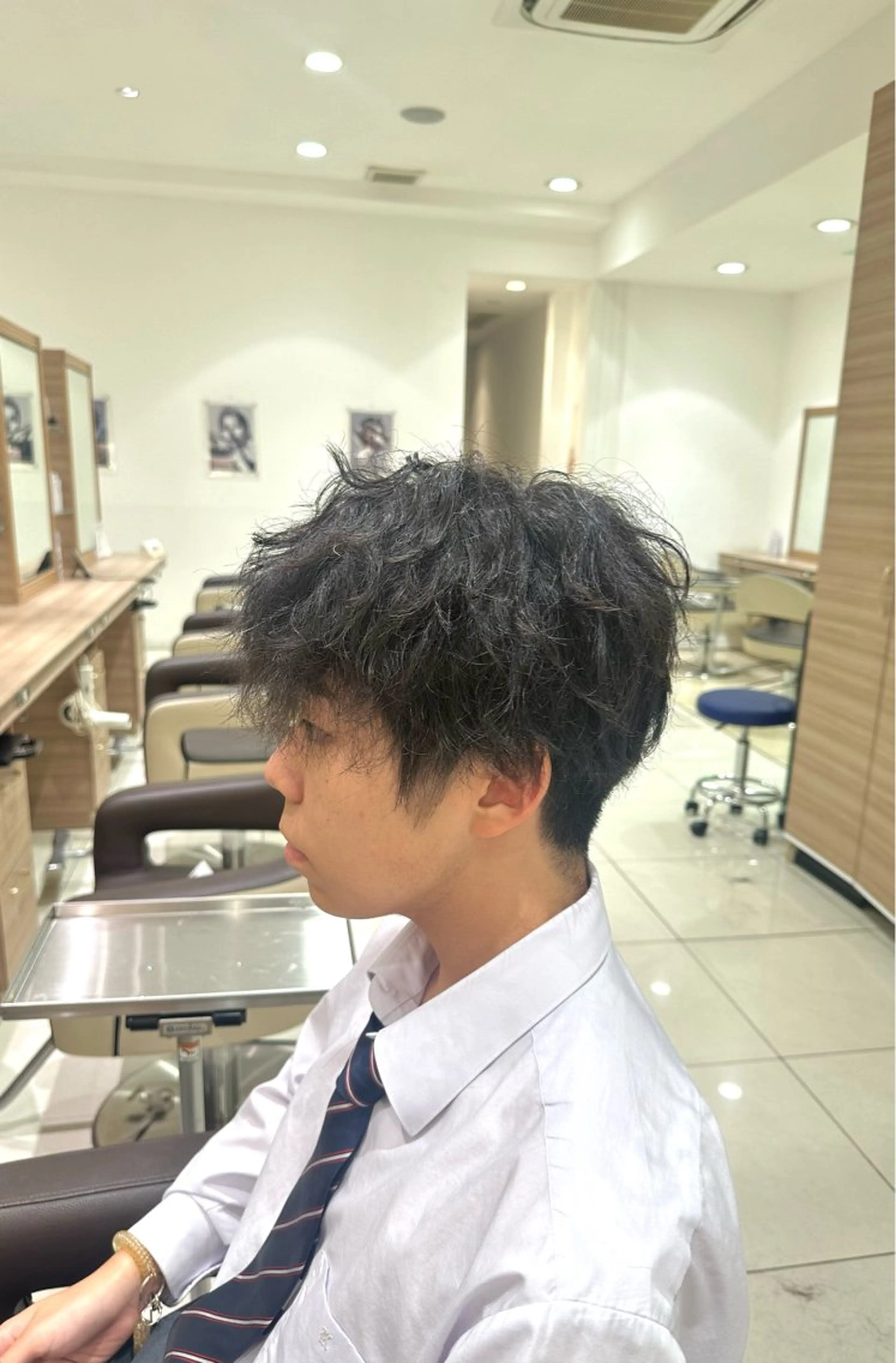 メンズ メンズパーマ メンズツイストパーマ ツイストパーマ Ash南町田グランベリーパーク店所属・Ash南町田店 ✂️ ユージのヘアスタイル