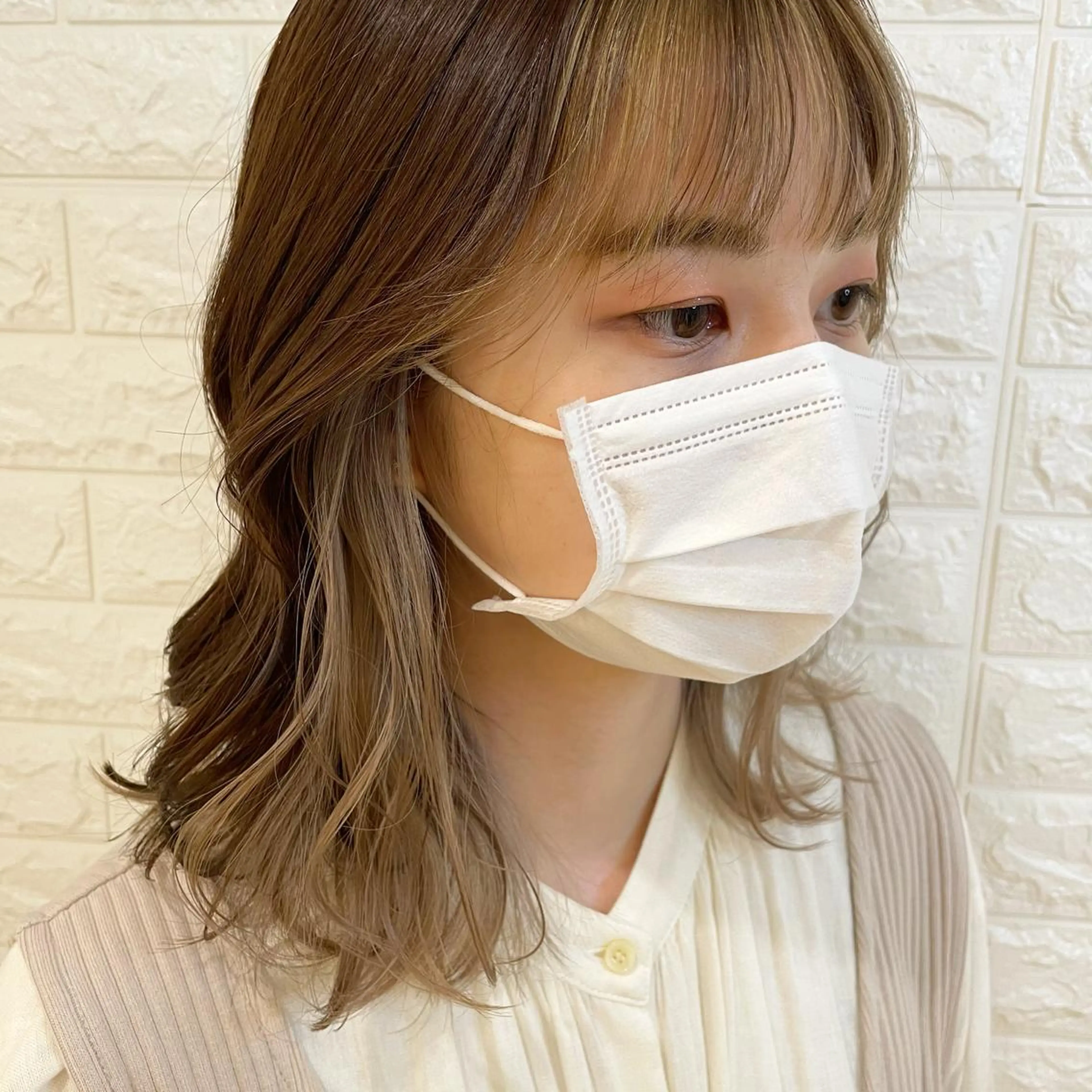 カラー 〖 韓国hair 〗 室岡 咲希のヘアスタイル