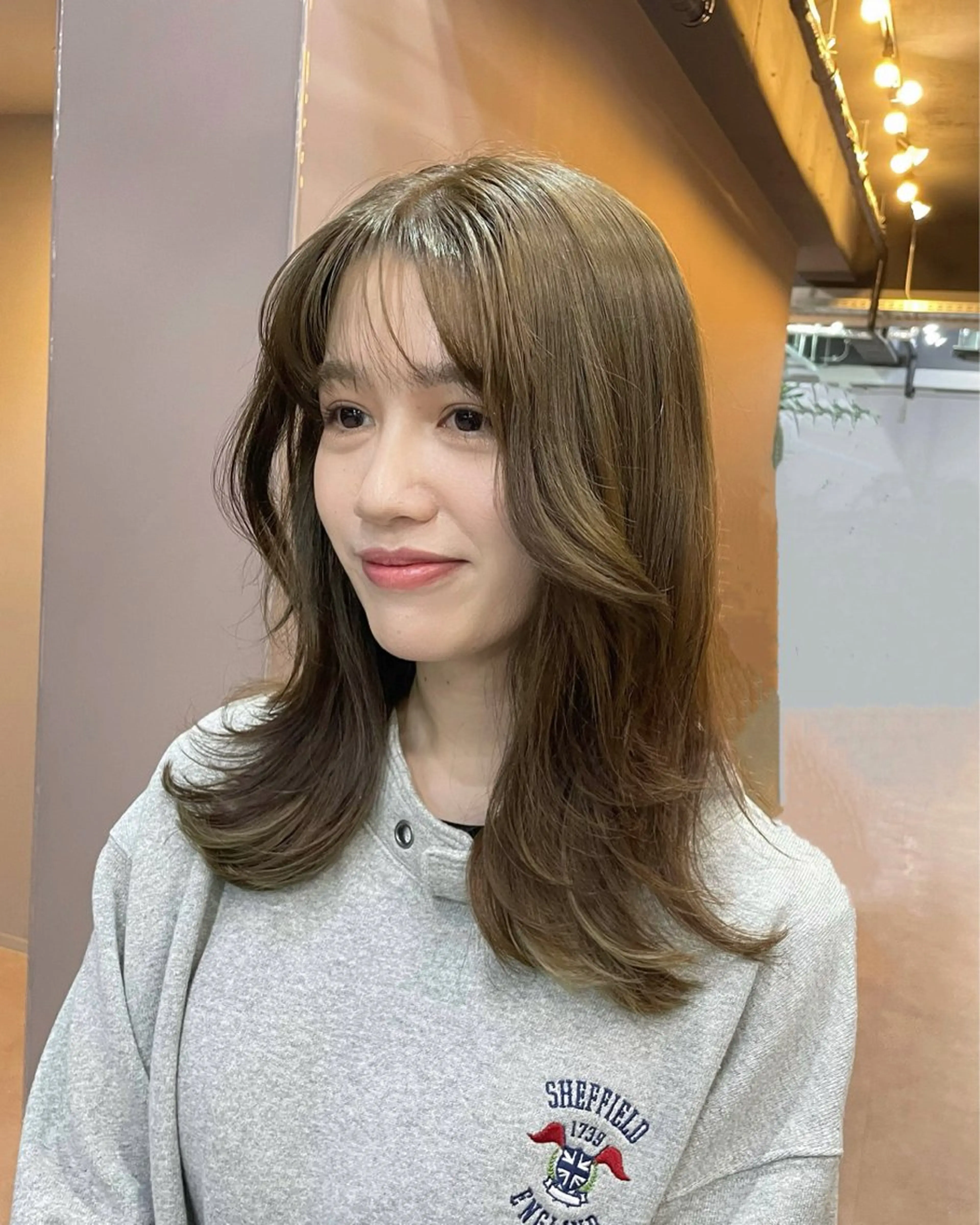 ロング カラー ヘアカラー ミルクティーベージュ ❤︎レイヤー　MIAのヘアスタイル