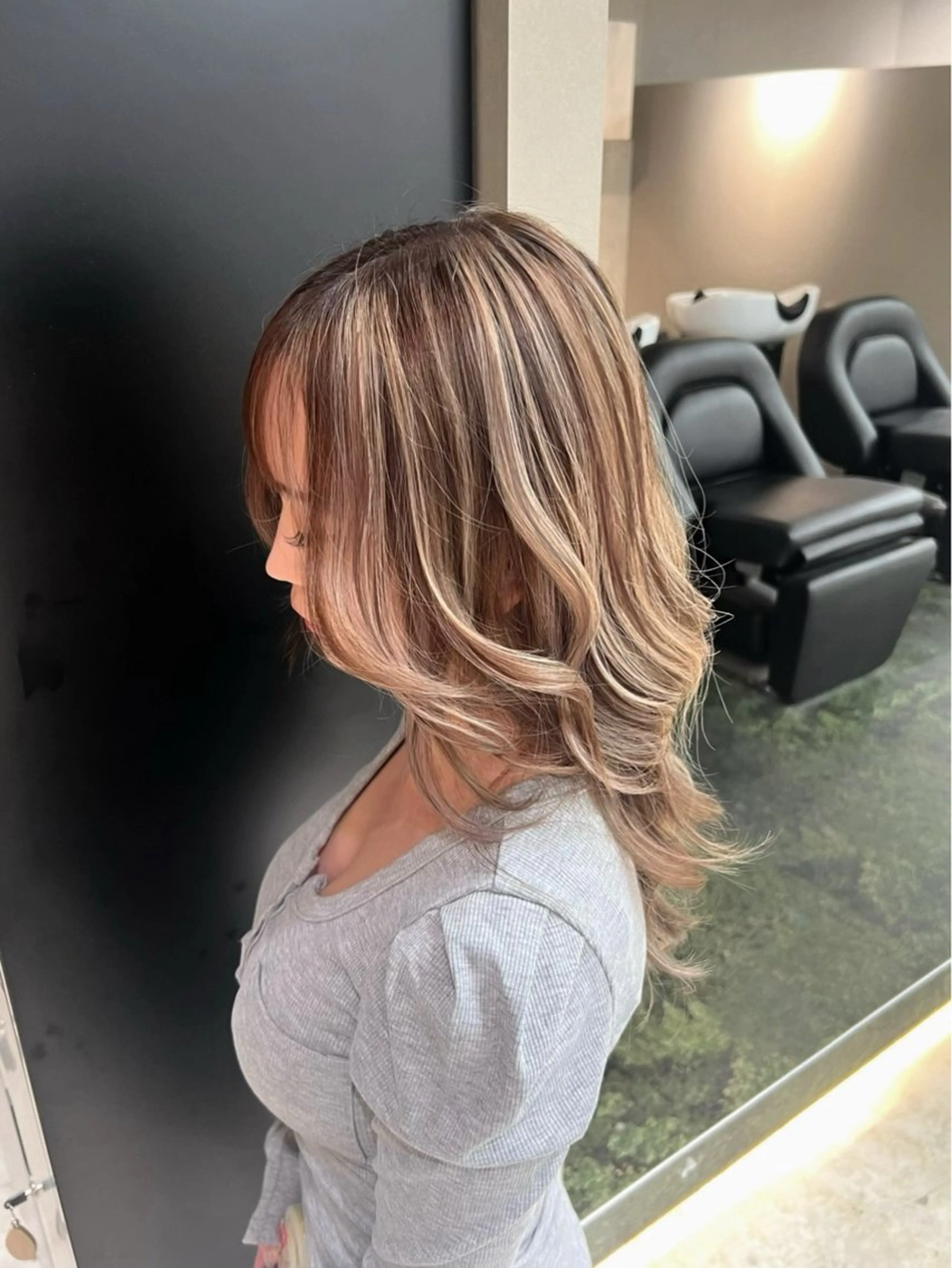 セミロング カラー 💖難波レイヤー カット💖ツバサのヘアスタイル