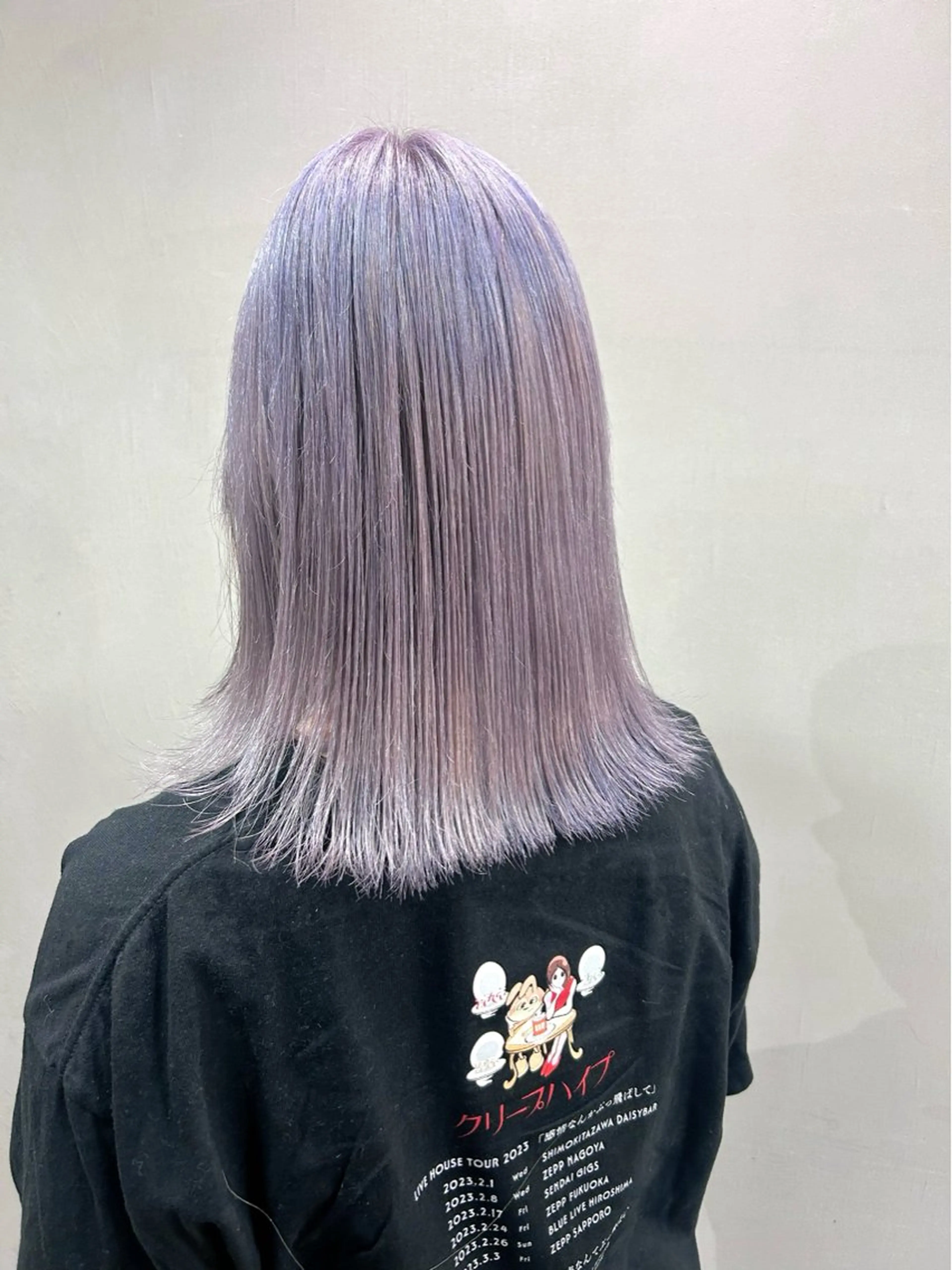 ミディアム カット ヘアカラー トリートメント ハイトーン/ブリーチ 🧁soraのヘアスタイル