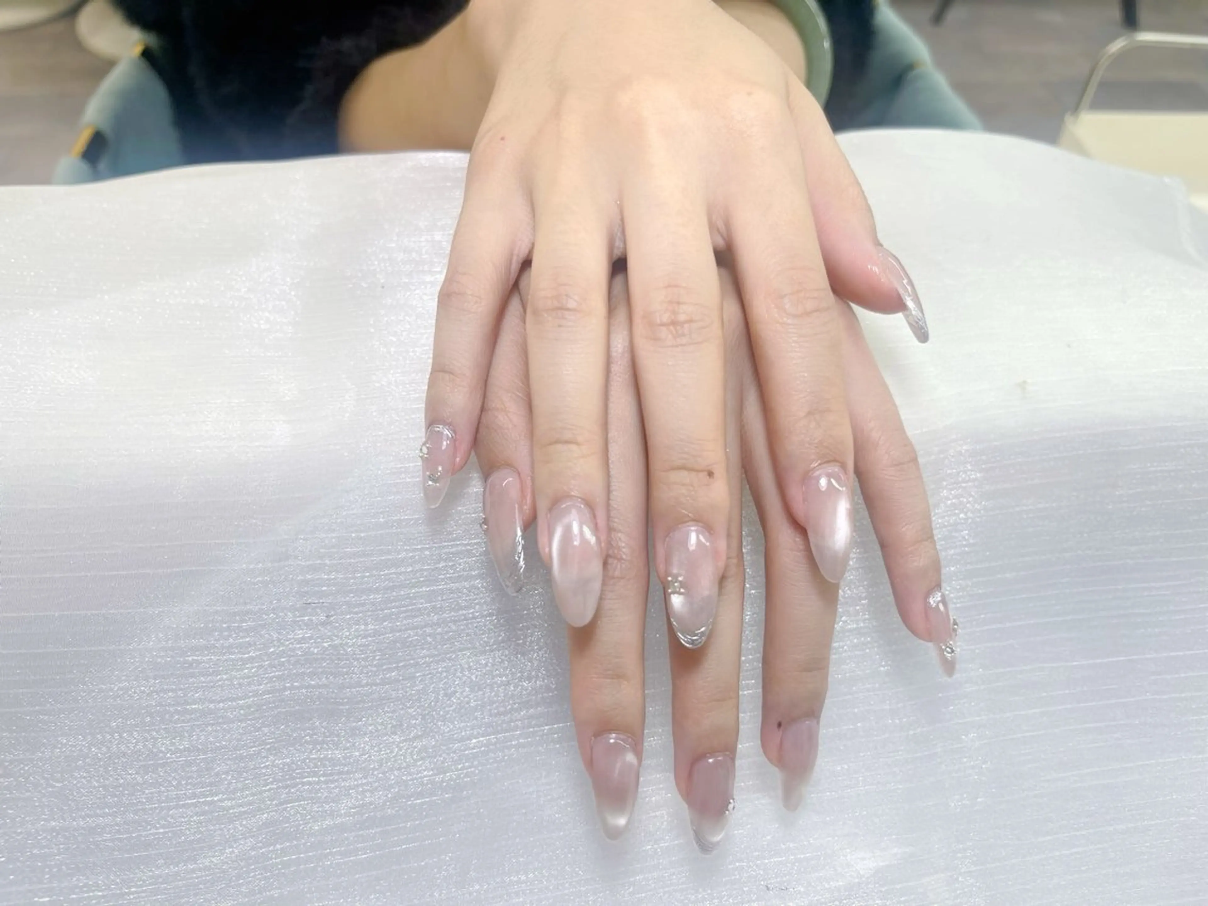 ネイル スカルプ長さ出し専門店　MIMI nailsalon 上野店所属・RIN Amiのネイルデザイン