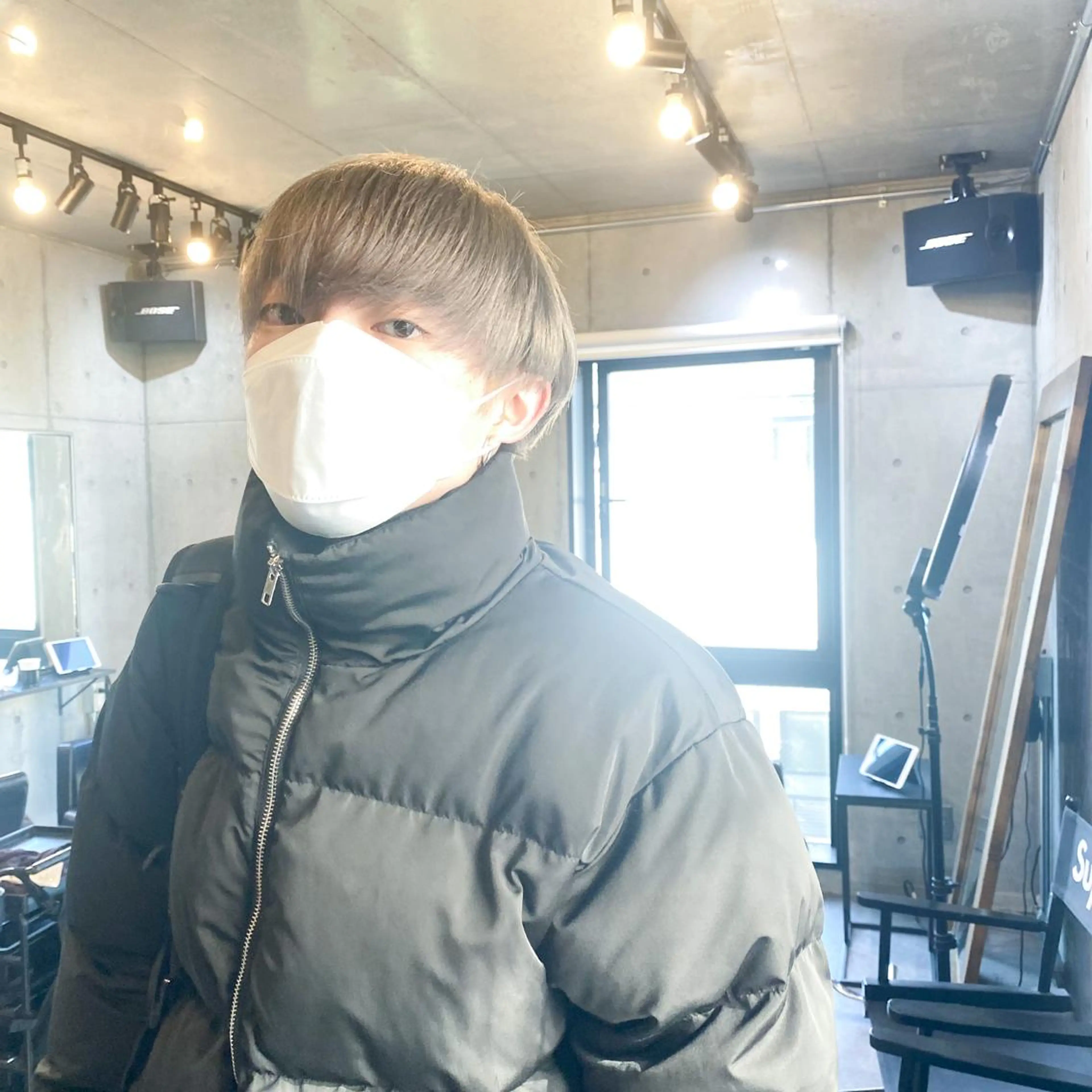ショート カラー メンズ 艶髪ブリーチ 永井竜也のヘアスタイル