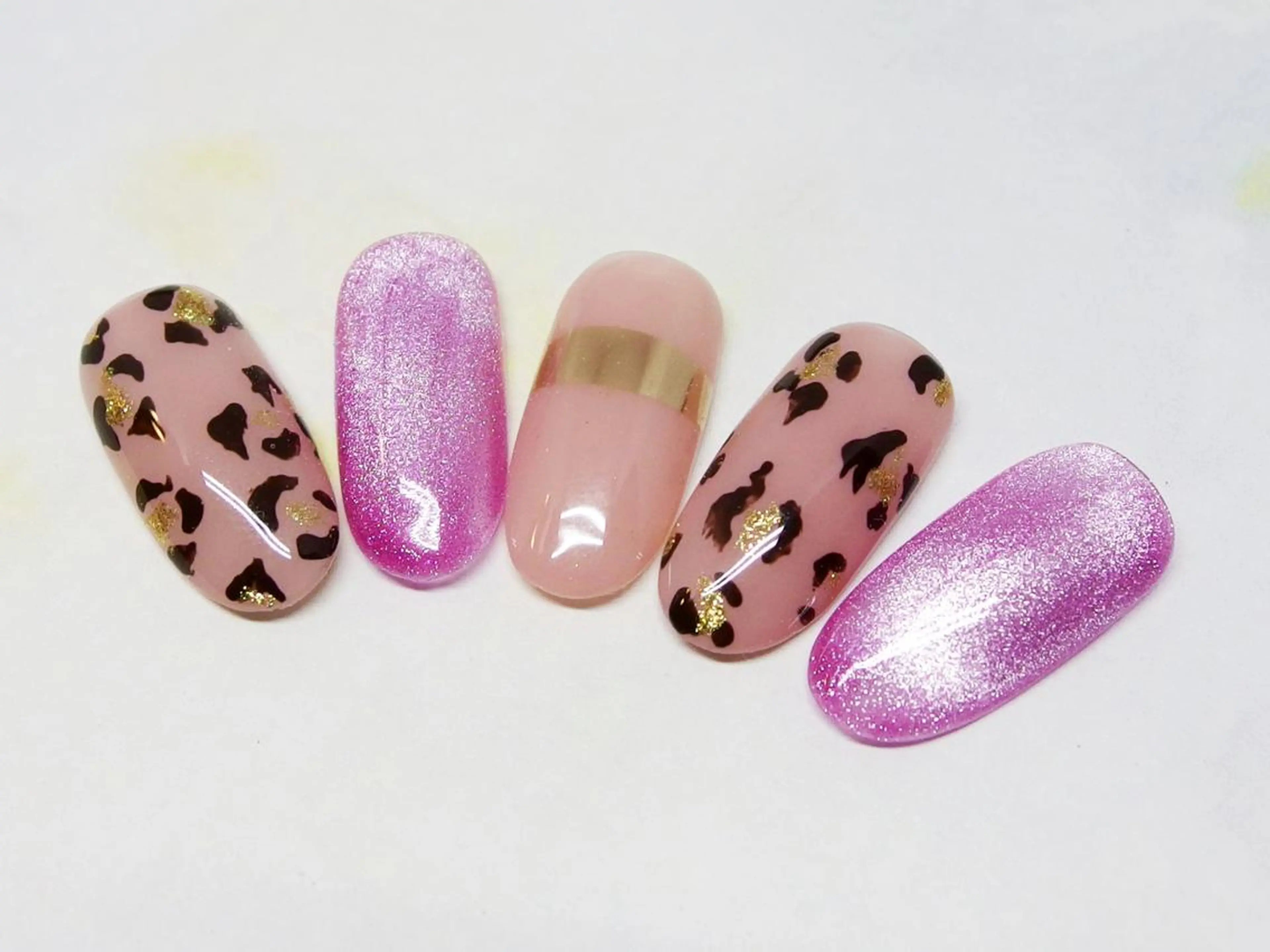 ネイル ハンドネイル ティーエヌ 金山駅東口店のネイルデザイン