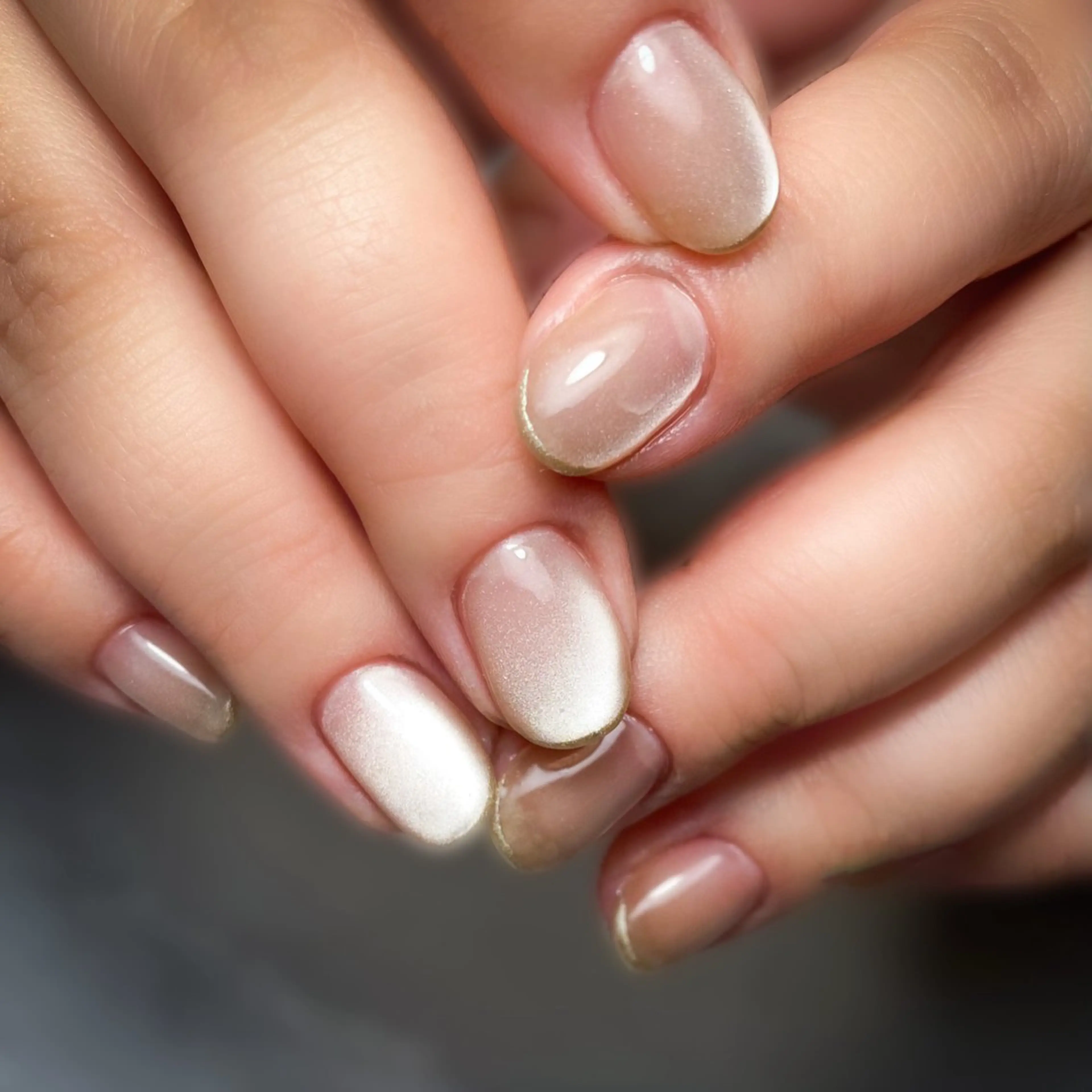 ネイル フレンチネイル &.nail/ ニュアンス/持込み可のネイルデザイン