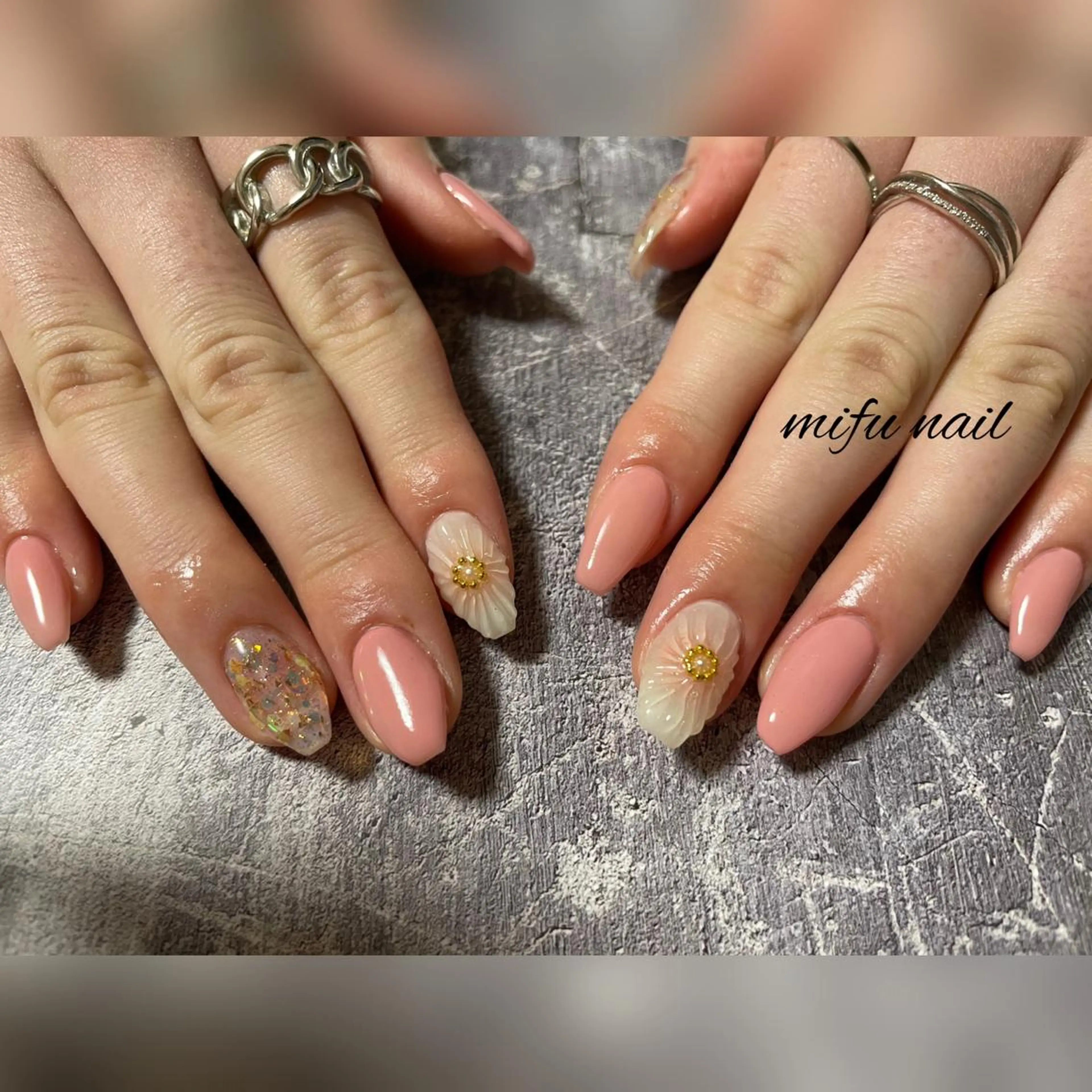 セミロング ネイル ハンドネイル ハンドケア 大田 美笛香のネイルデザイン