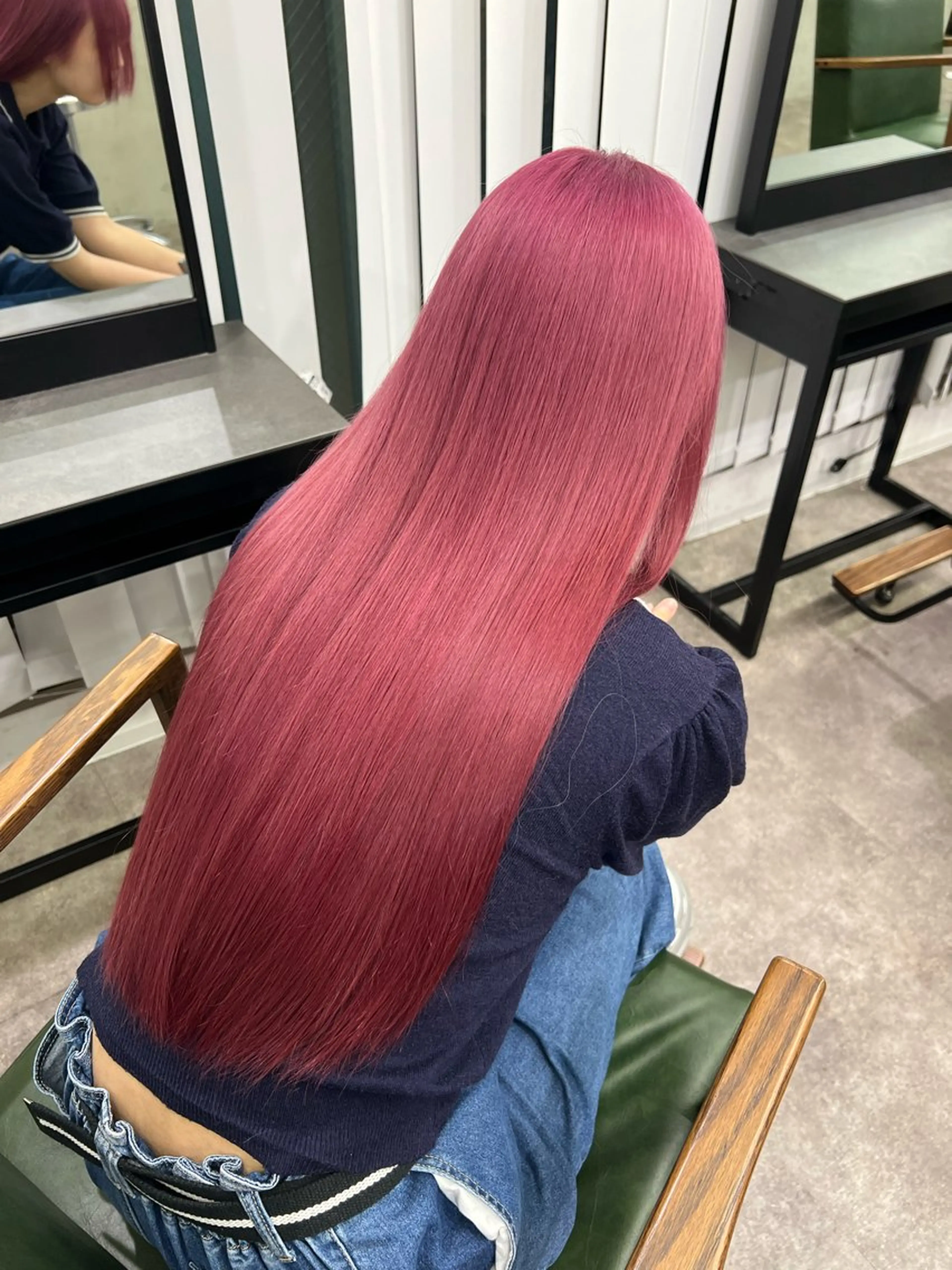 ロング 24時間受付🌈ブリ ーチ特化RYUTOのヘアスタイル