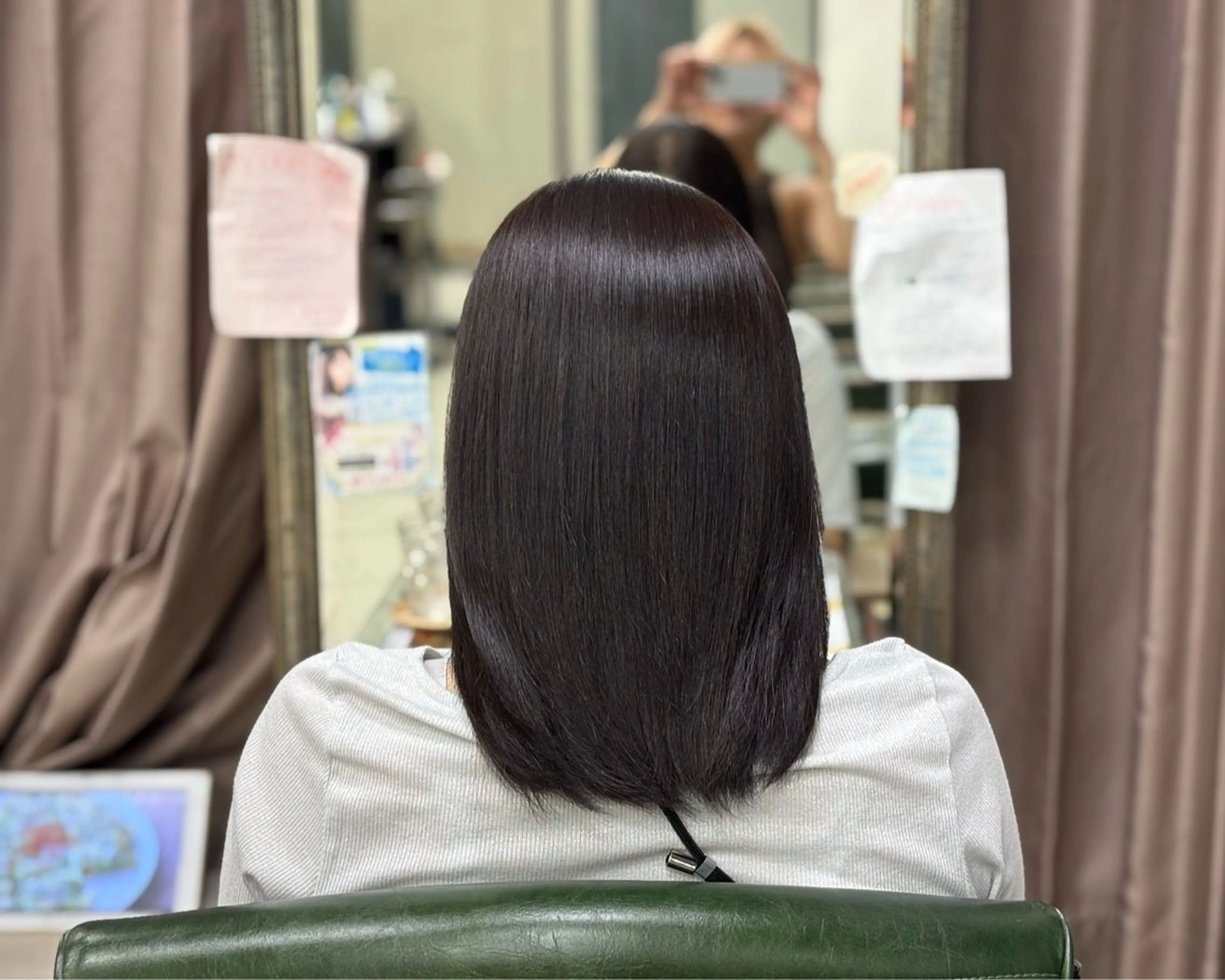 ミディアム カット ヘアカラー トリートメント カラーが得意な🫧 むに❕のヘアスタイル