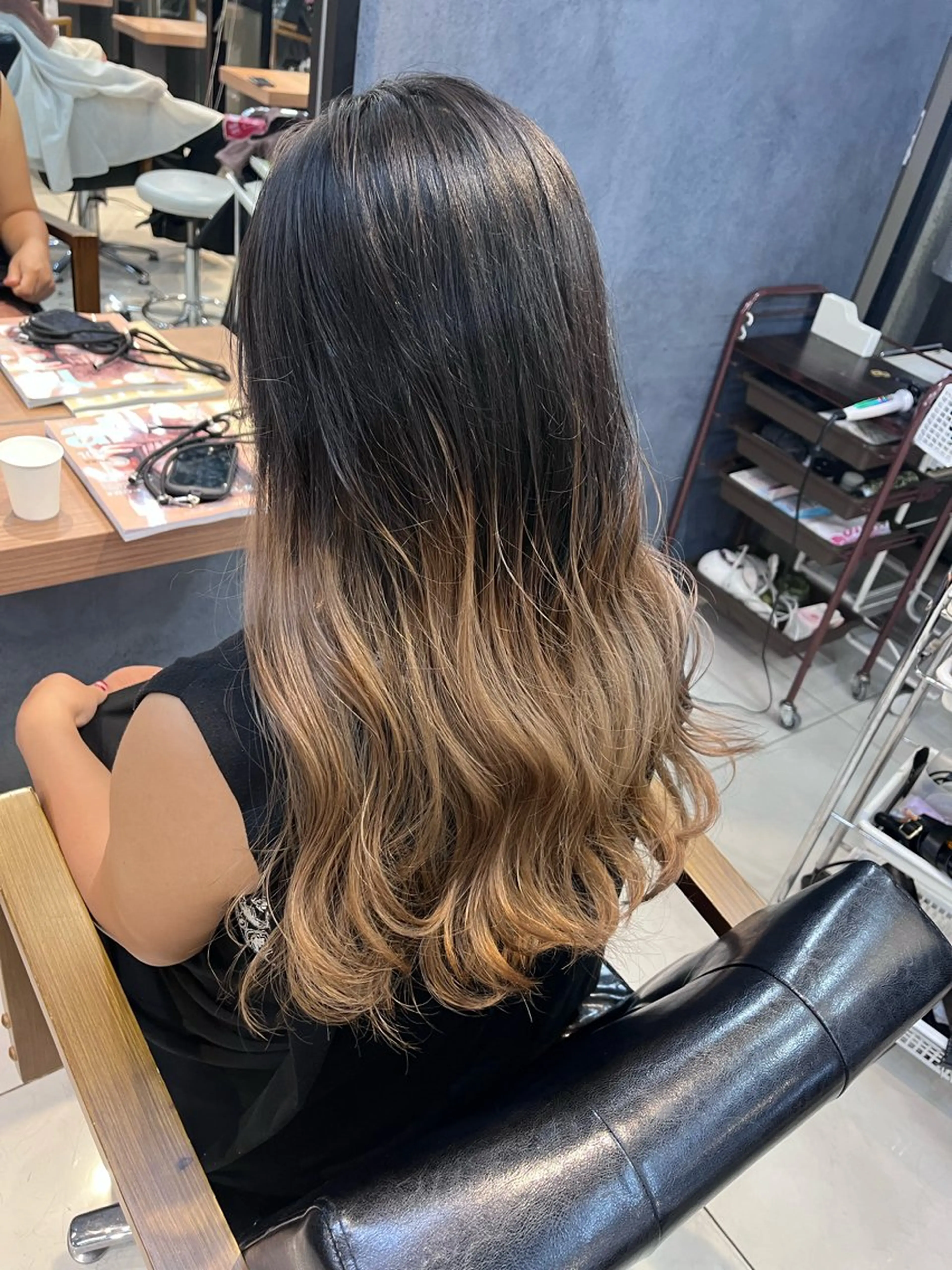 ロング カラー ヘアアレンジ メンズ キッズ グラデーションカラー ヘアカラー トリートメント GO TODAY SHAiRE SALON所属・透明感カラー🤎 ゆりのヘアスタイル