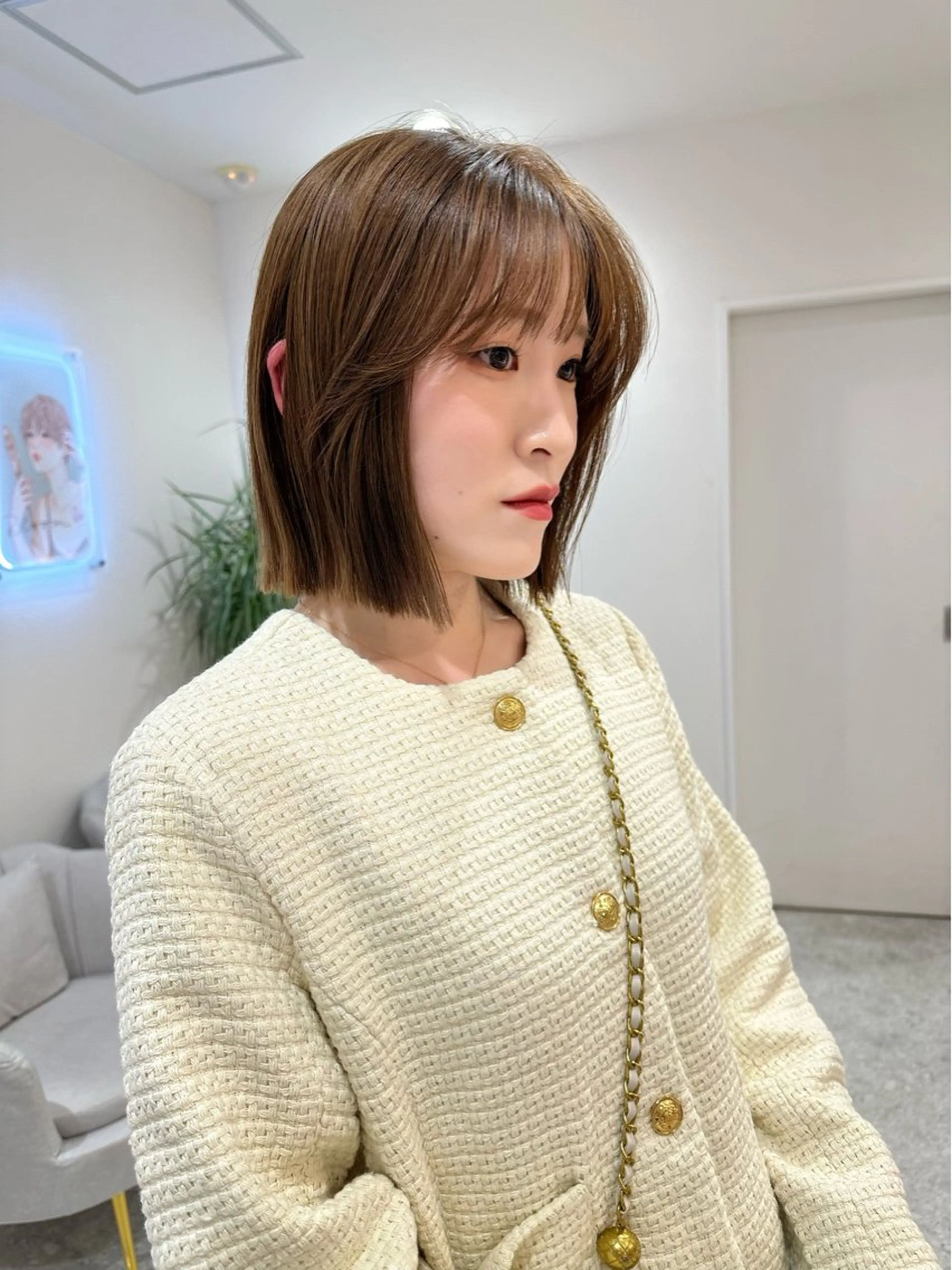 ミディアム カラー カット ヘアカラー トリートメント かえ🩶韓国ボブ🎀 透明感カラー🥣のヘアスタイル