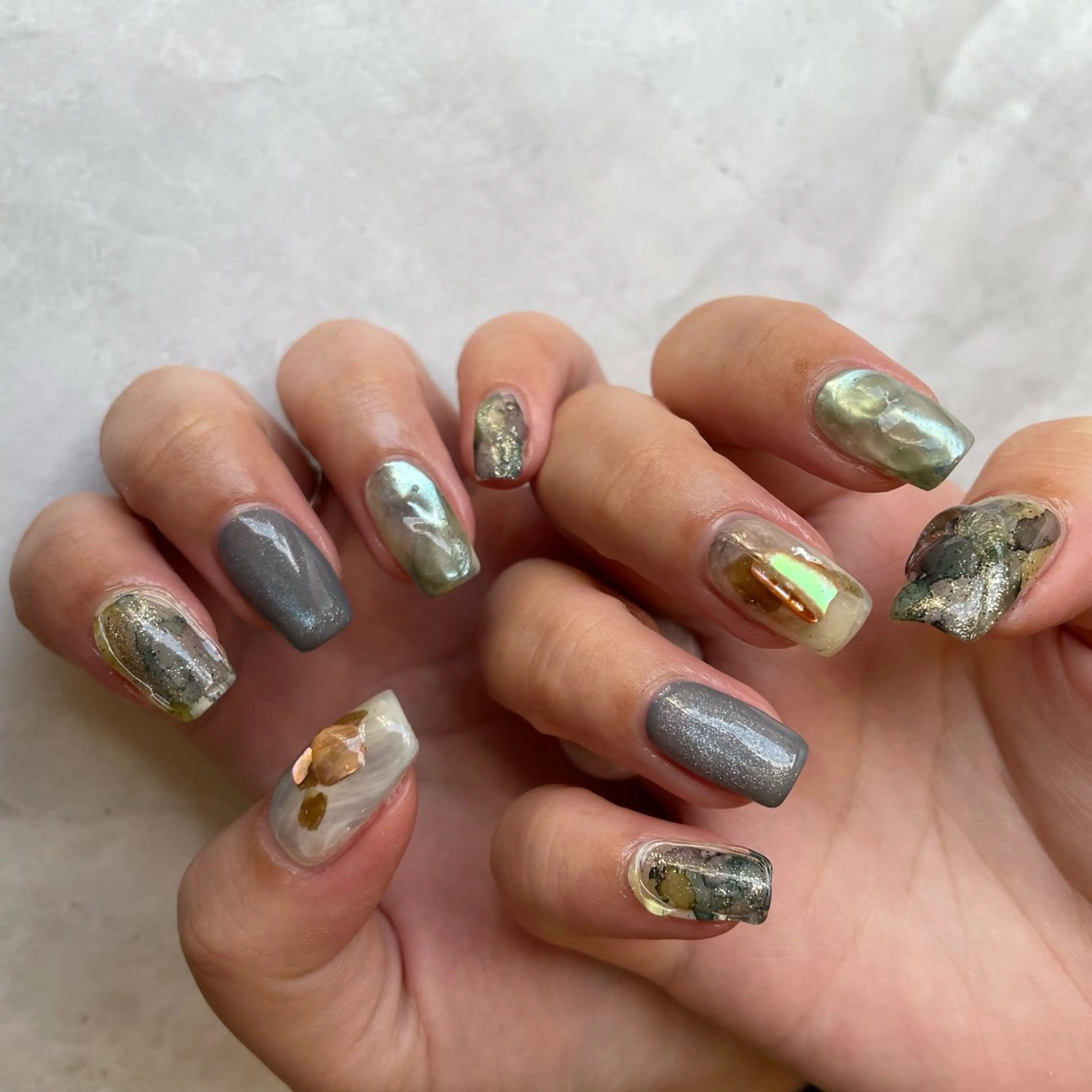 ネイル ハンドネイル revia所属・ERI Nailistのネイルデザイン