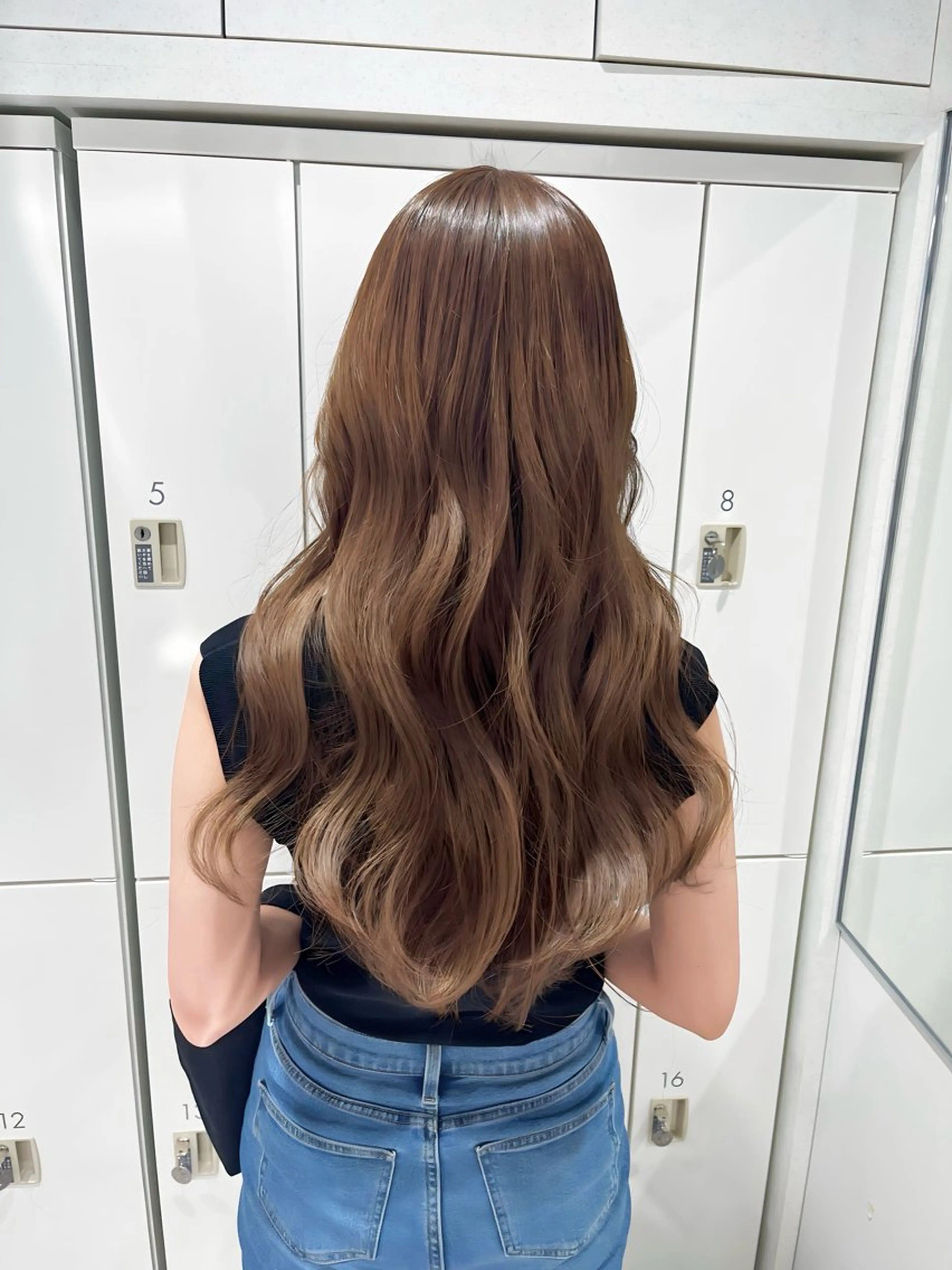 ロング カラー ベージュカラー ブリーチ グレージュ ブリーチなしカラー オリーブベージュ カット ヘアカラー トリートメント 韓国レイヤー/新宿/ 髪質改善/岡崎のヘアスタイル