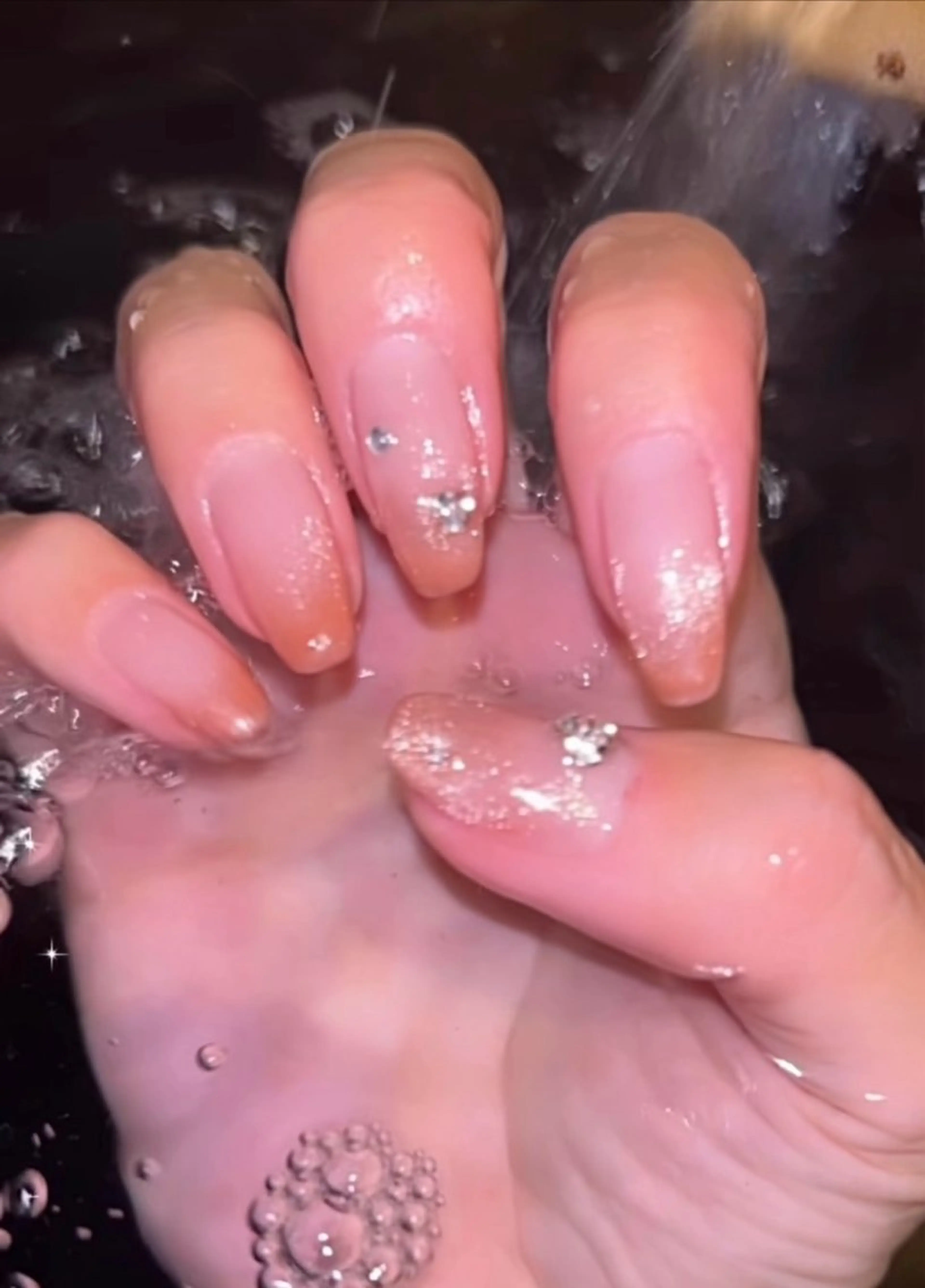 ネイル グラデーション キラキラネイル 韓国ネイル マグネットネイル 持ち込み ハンドネイル Kai  nail Mayukoのネイルデザイン