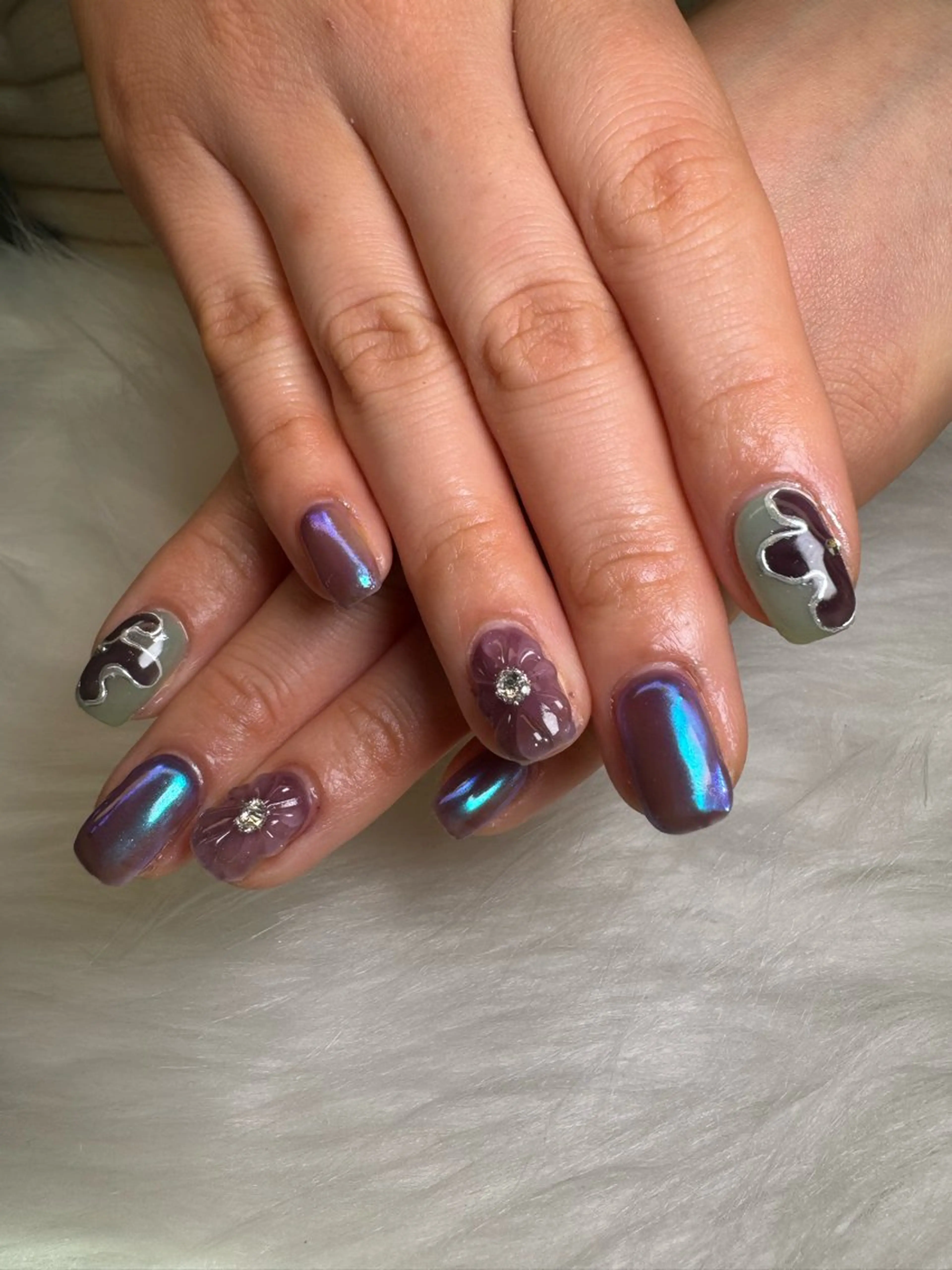 ネイル ハンドネイル YOUTH nails waxing所属・YOUTH natsumiのネイルデザイン